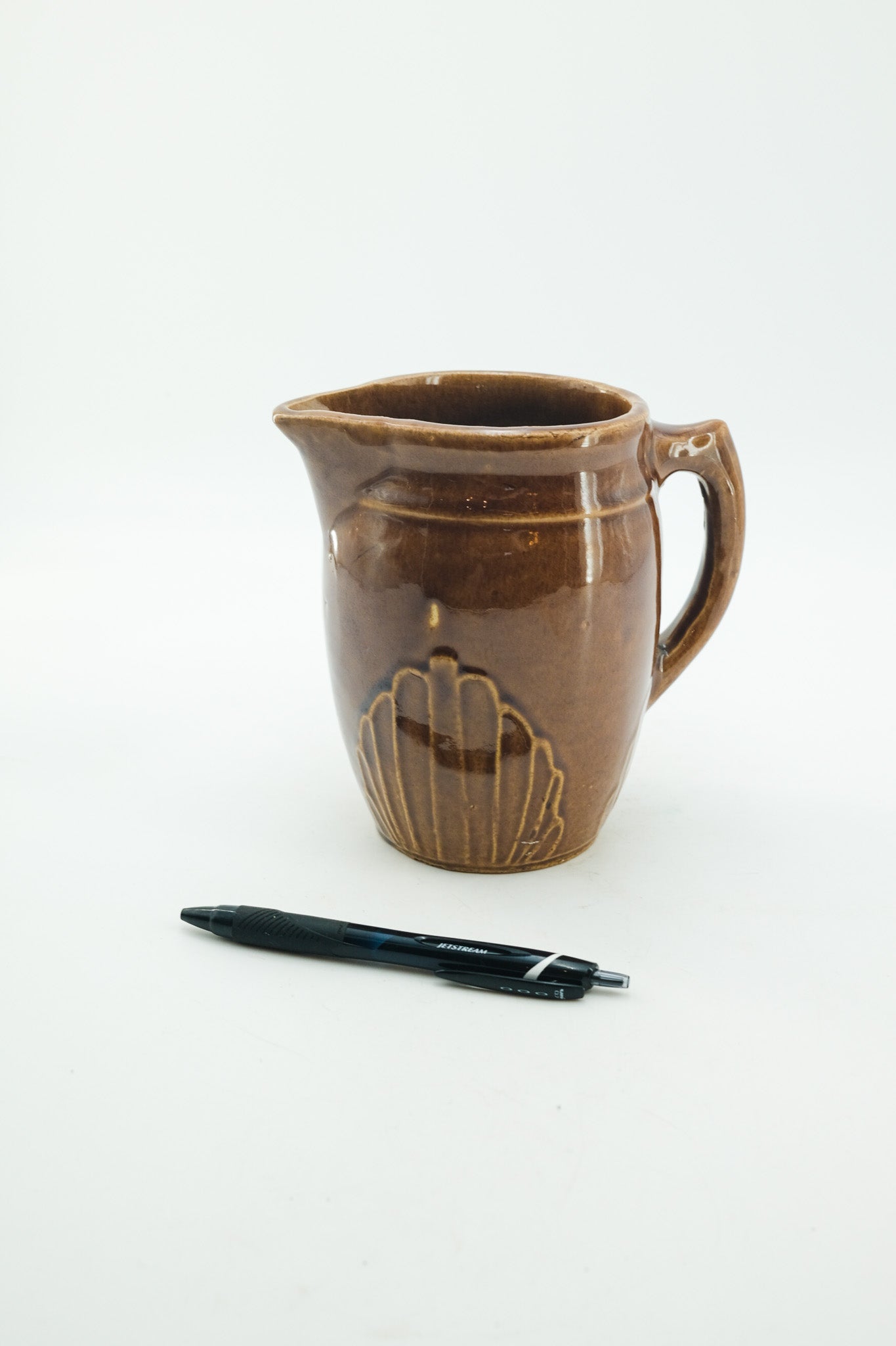 Shell Relief Pitcher / シェルレリーフ ピッチャー