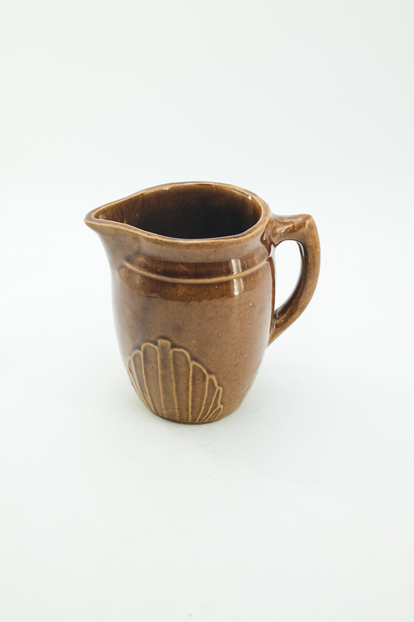 Shell Relief Pitcher / シェルレリーフ ピッチャー