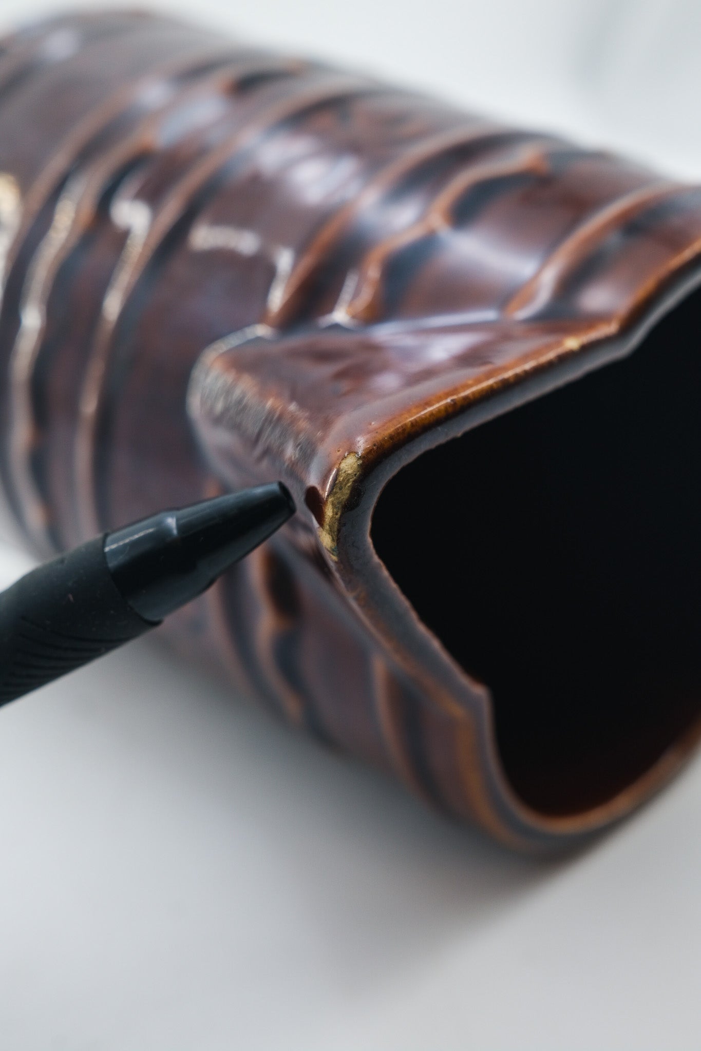 MAR-CREST "Colorado Brown" Daisy and Button Pitcher / マークレスト「コロラドブラウン」デイジー＆ボタン ピッチャー