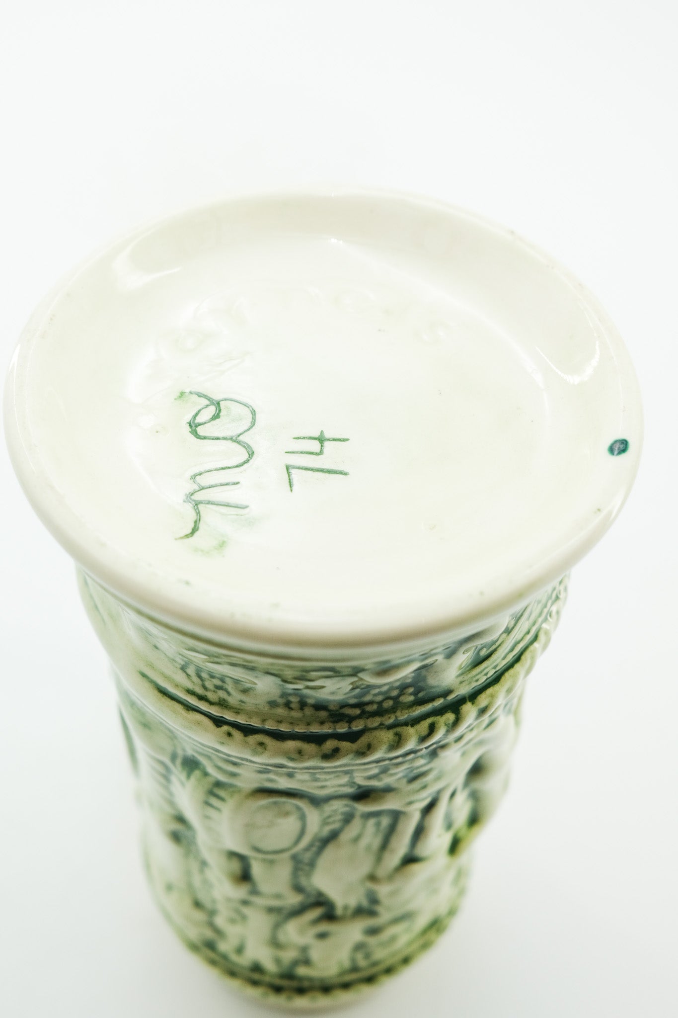 Ceramic Beer Mug / 陶器製ビアマグ（ドイツ語レリーフ入り）