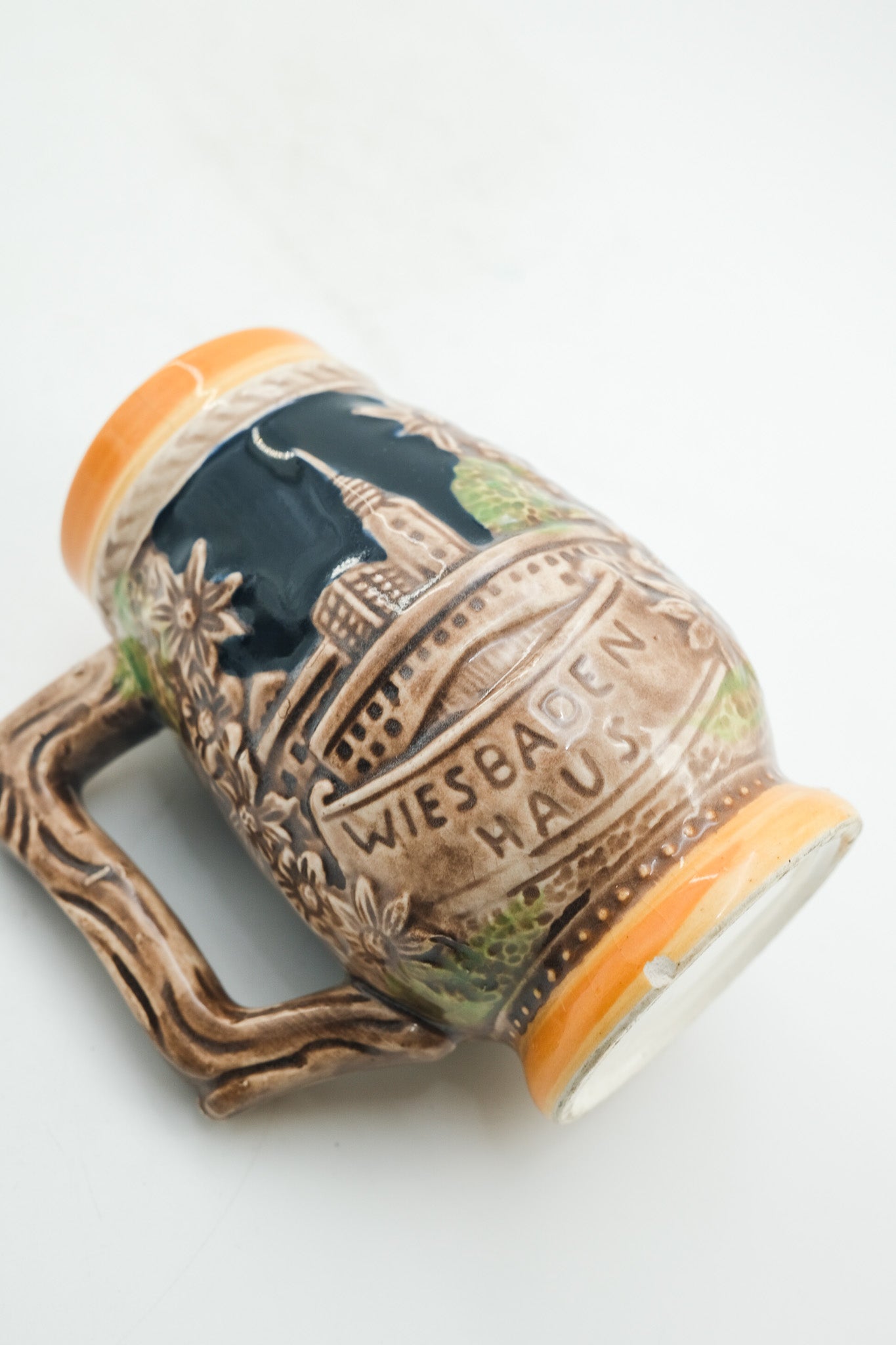 Vintage German Beer Stein (WIESBADEN HAUS) / ヴィンテージ ドイツ製 ミニビアジョッキ（ヴィースバーデン・ハウス）