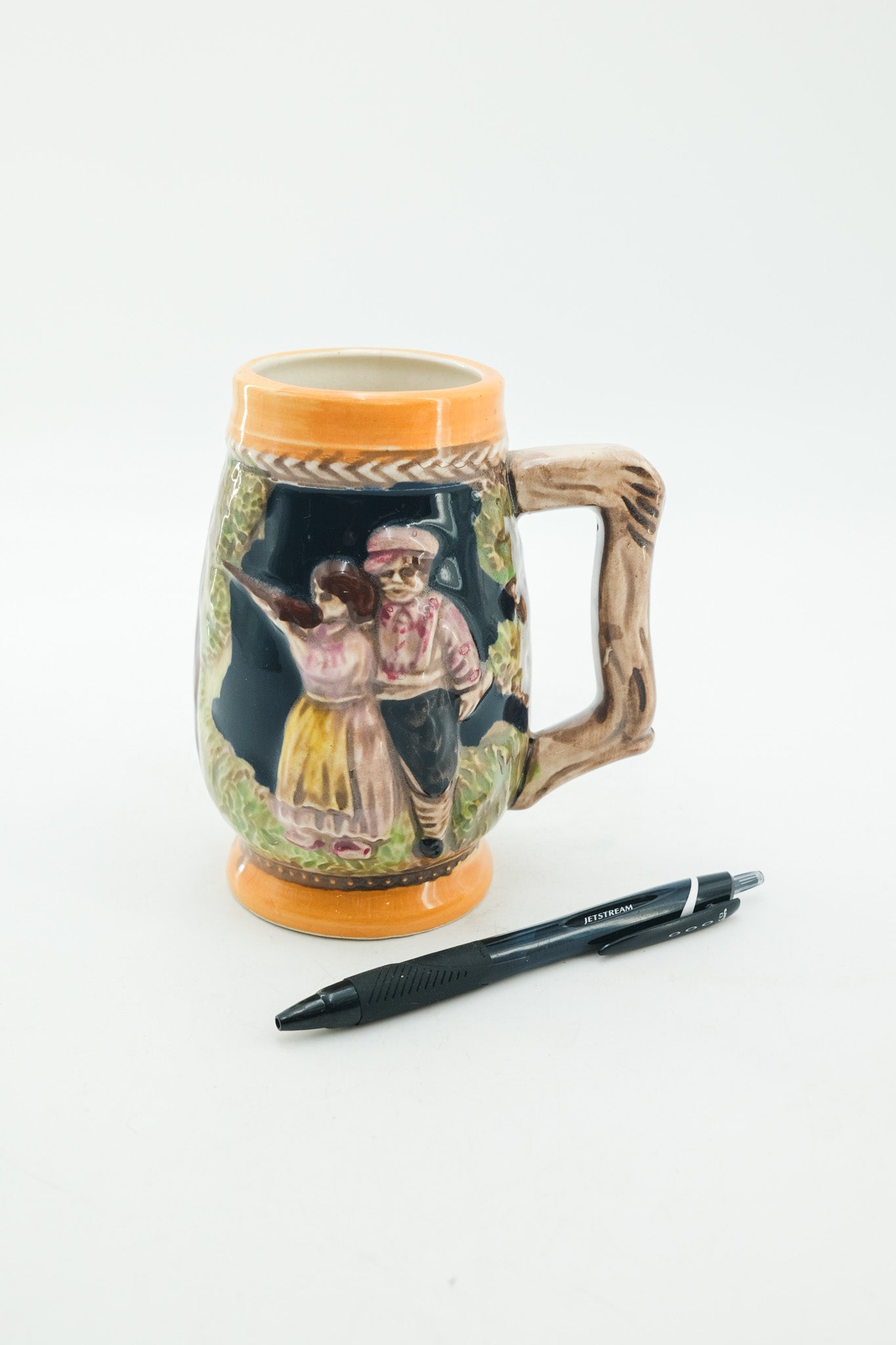 Vintage German Beer Stein (WIESBADEN HAUS) / ヴィンテージ ドイツ製 ミニビアジョッキ（ヴィースバーデン・ハウス）