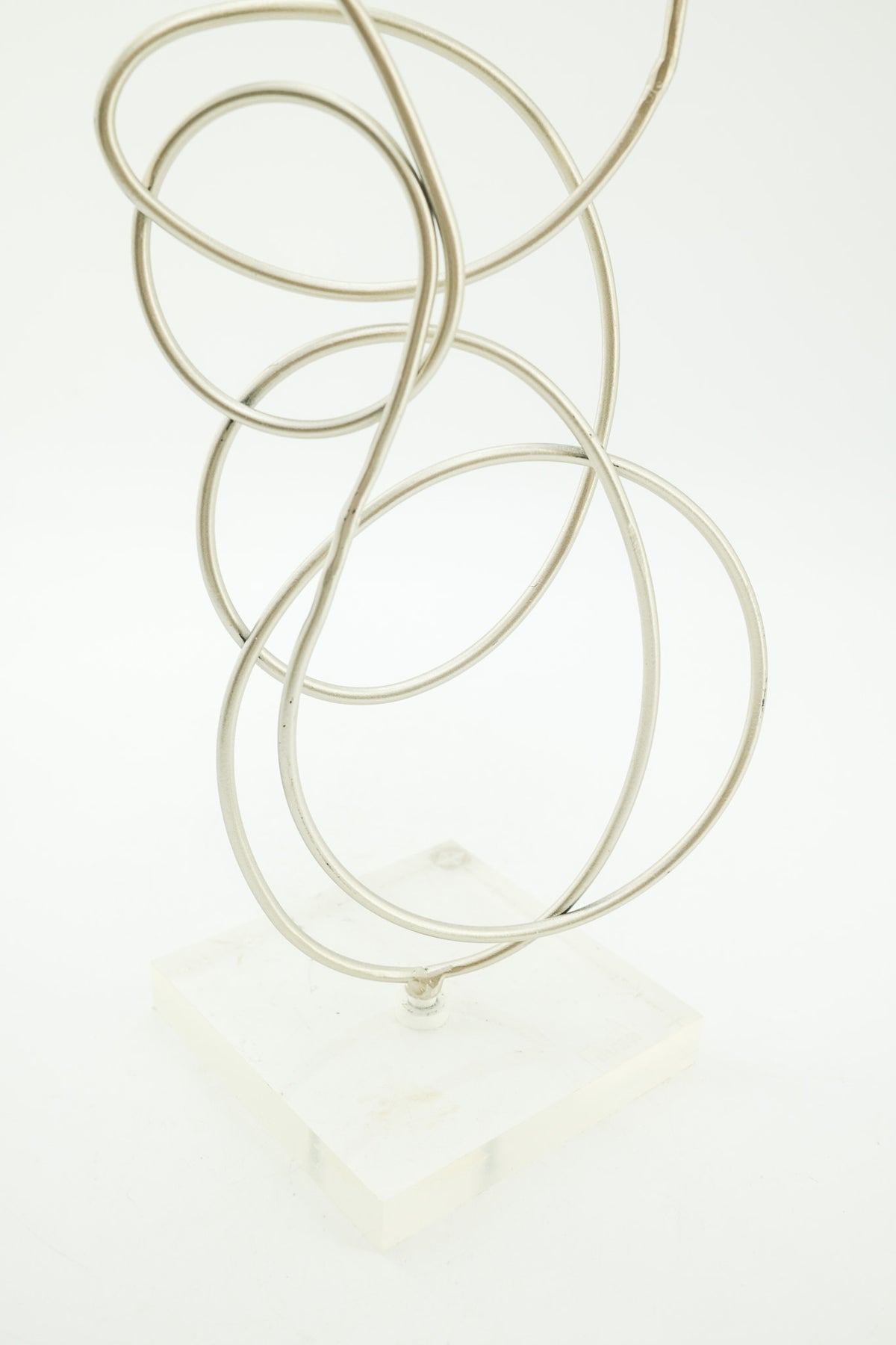 Wire Abstract Object with Acrylic Base / ワイヤー抽象オブジェ アクリル台座