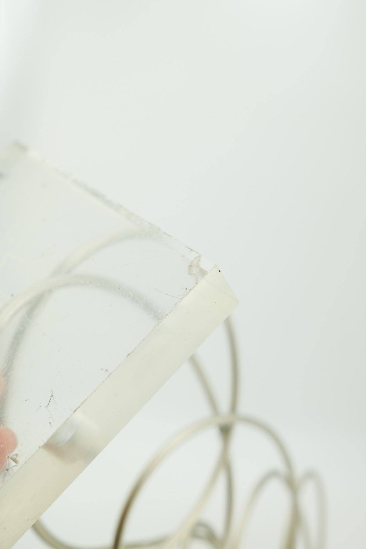 Wire Abstract Object with Acrylic Base / ワイヤー抽象オブジェ アクリル台座