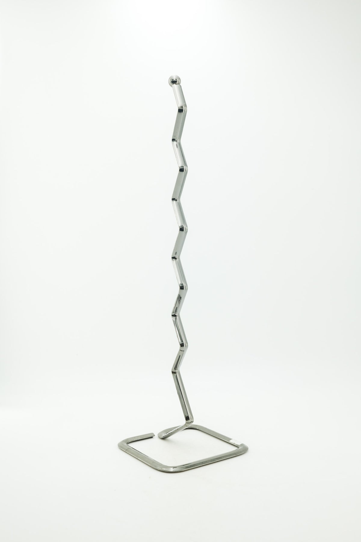 Metal Zigzag Stand / メタル ジグザグ スタンド