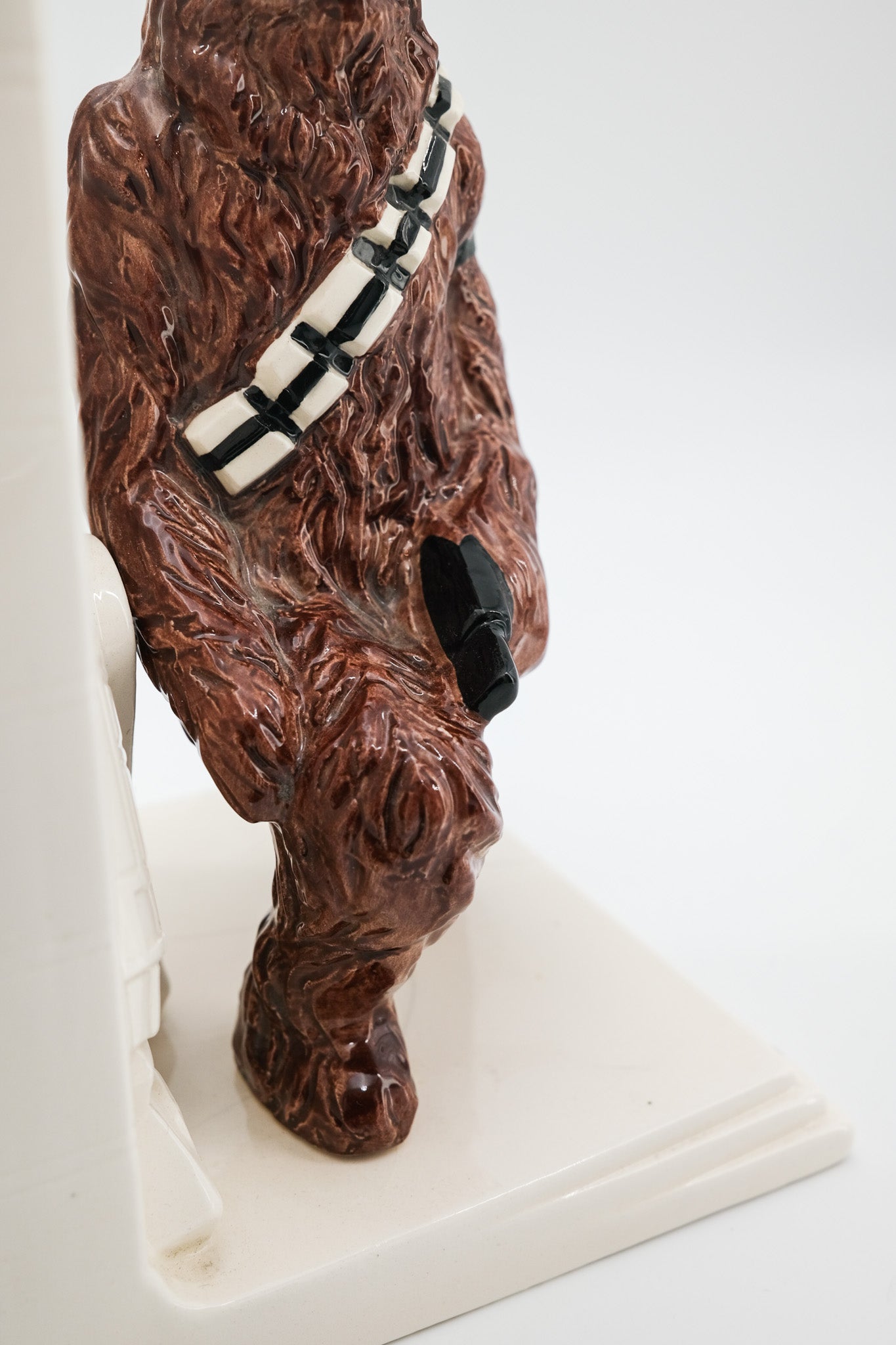 Chewbacca Ceramic Bookend / チューバッカ 陶器製ブックエンド