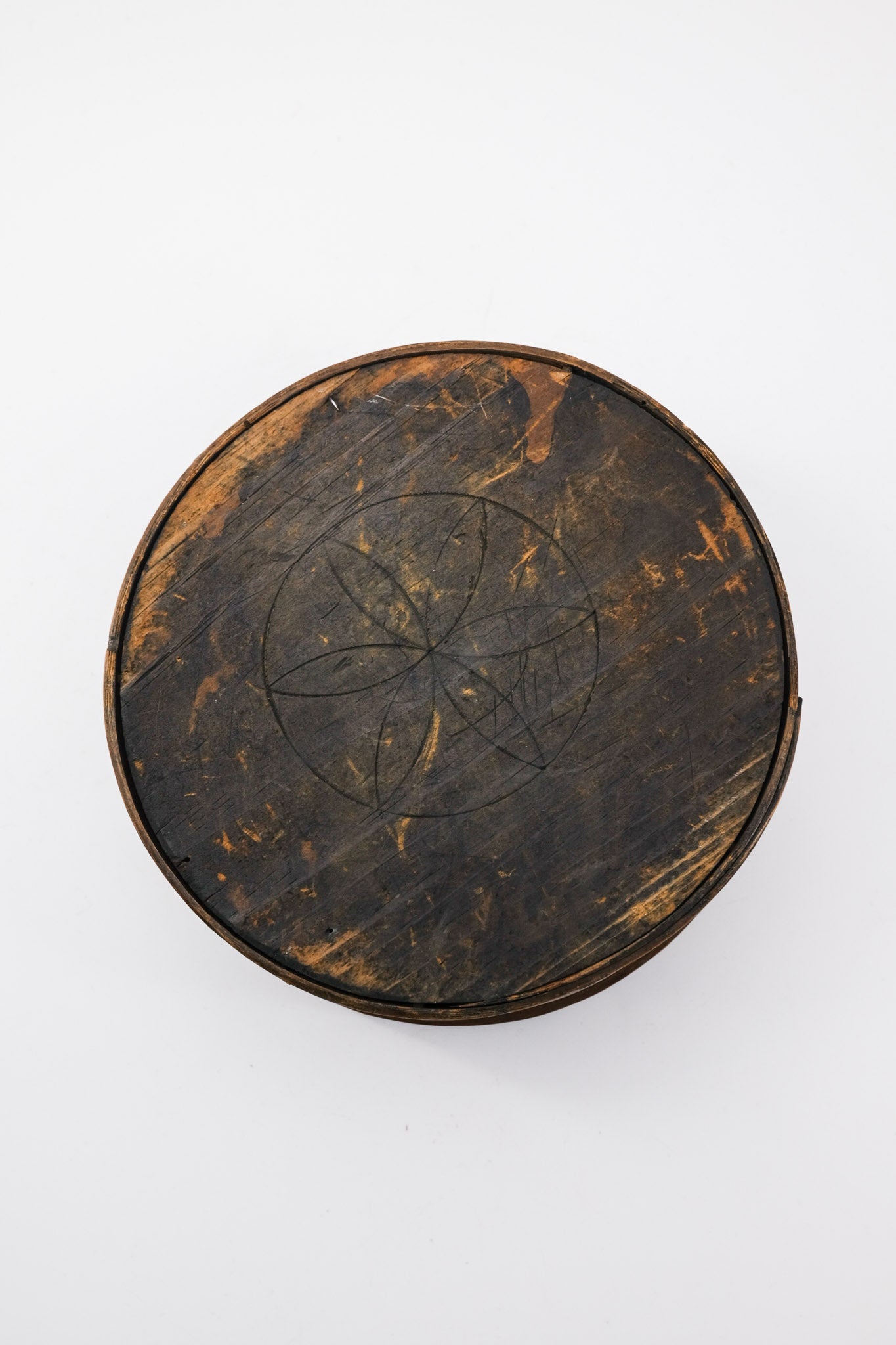 Vintage Wooden Round Bentwood Tally Box with Flower Pattern / ヴィンテージ 木製 ラウンド ベントウッド タリーボックス（花模様入り）