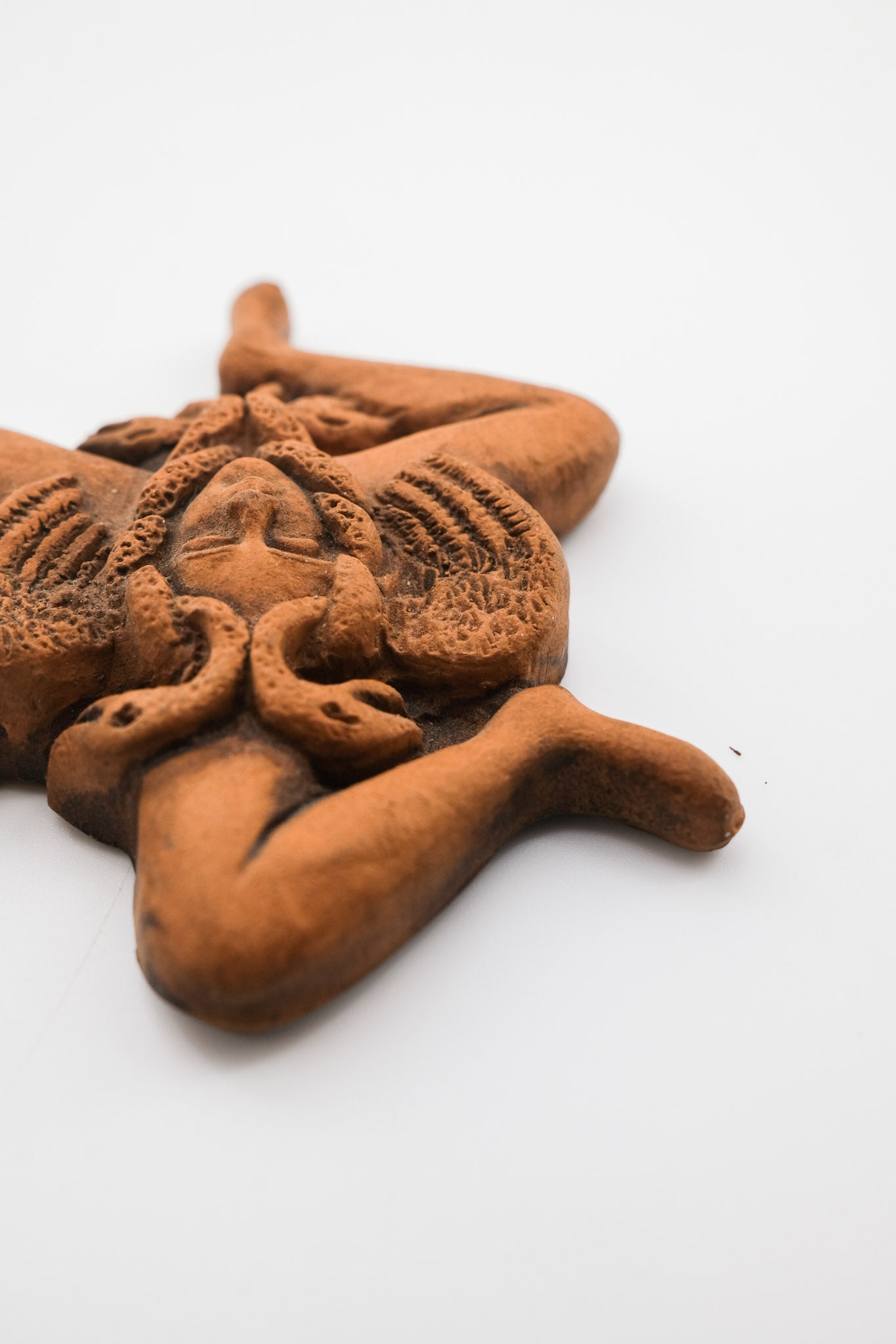 Trinacria Terracotta Wall Hanging / シチリアの象徴 トリナクリア テラコッタ 壁飾り