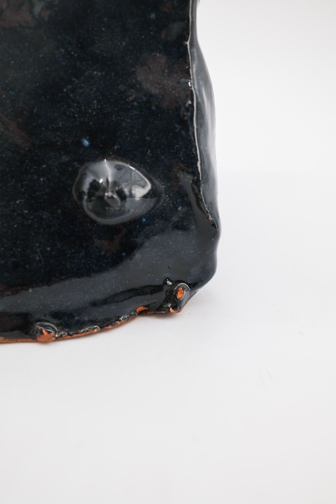 Pottery Object Studded Black Glaze / スタッズ・ブラック・テラコッタ・オブジェ