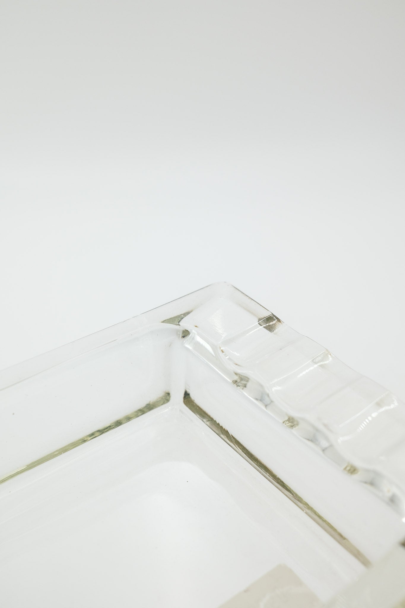 Glass Ashtray / ガラス アッシュトレイ