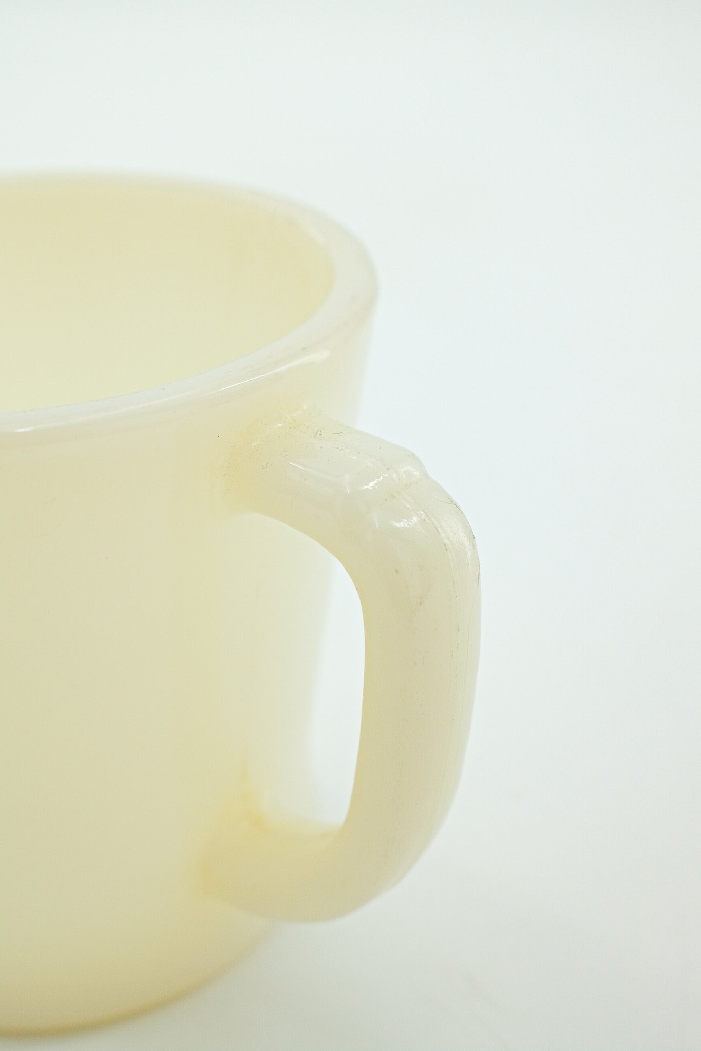Product Name: Fire-King Ivory D-Handle Mug / ファイヤーキング アイボリー Dハンドルマグ