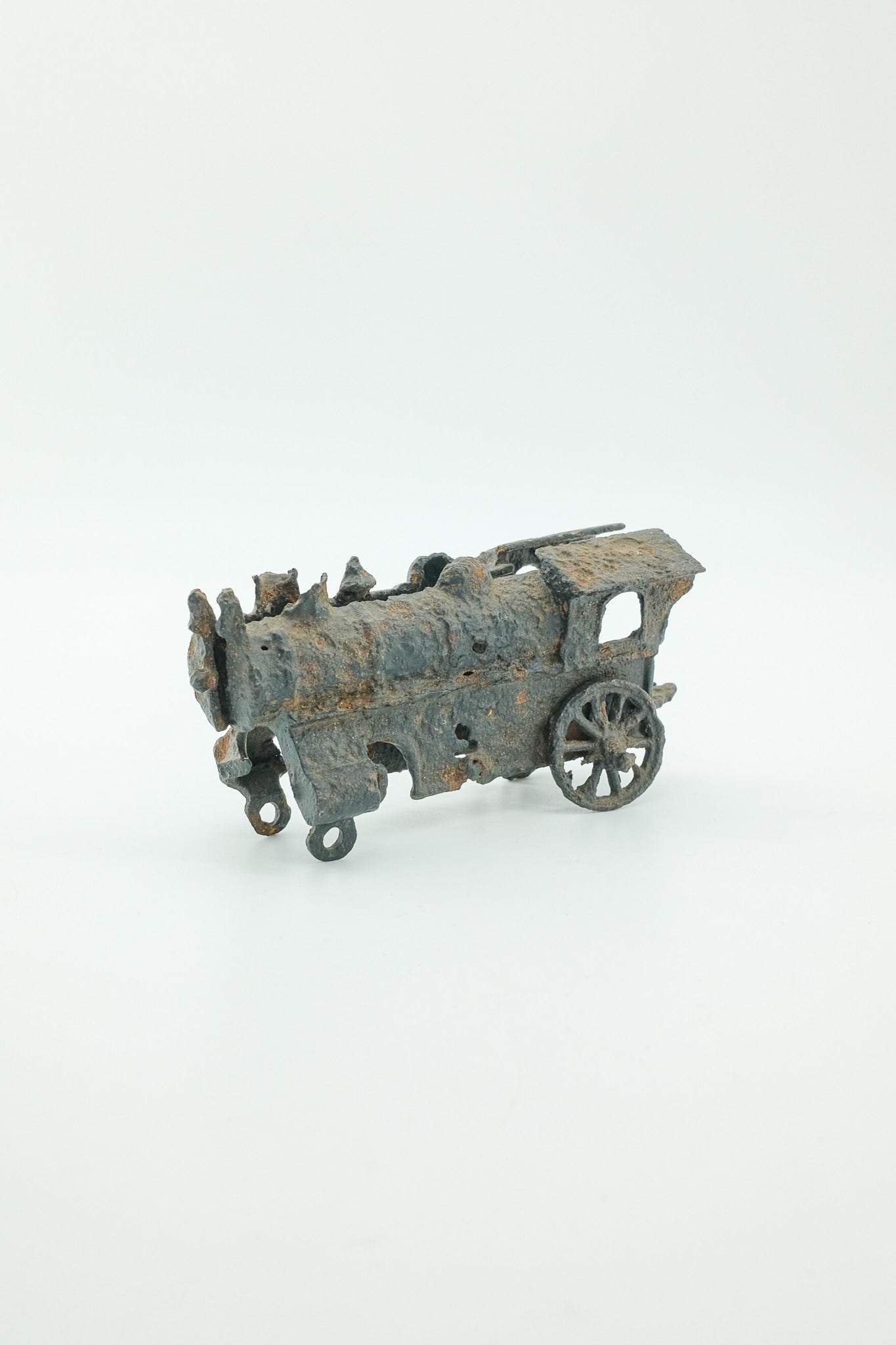 Antique Cast Iron Locomotive Object / 鋳物の列車のオブジェ