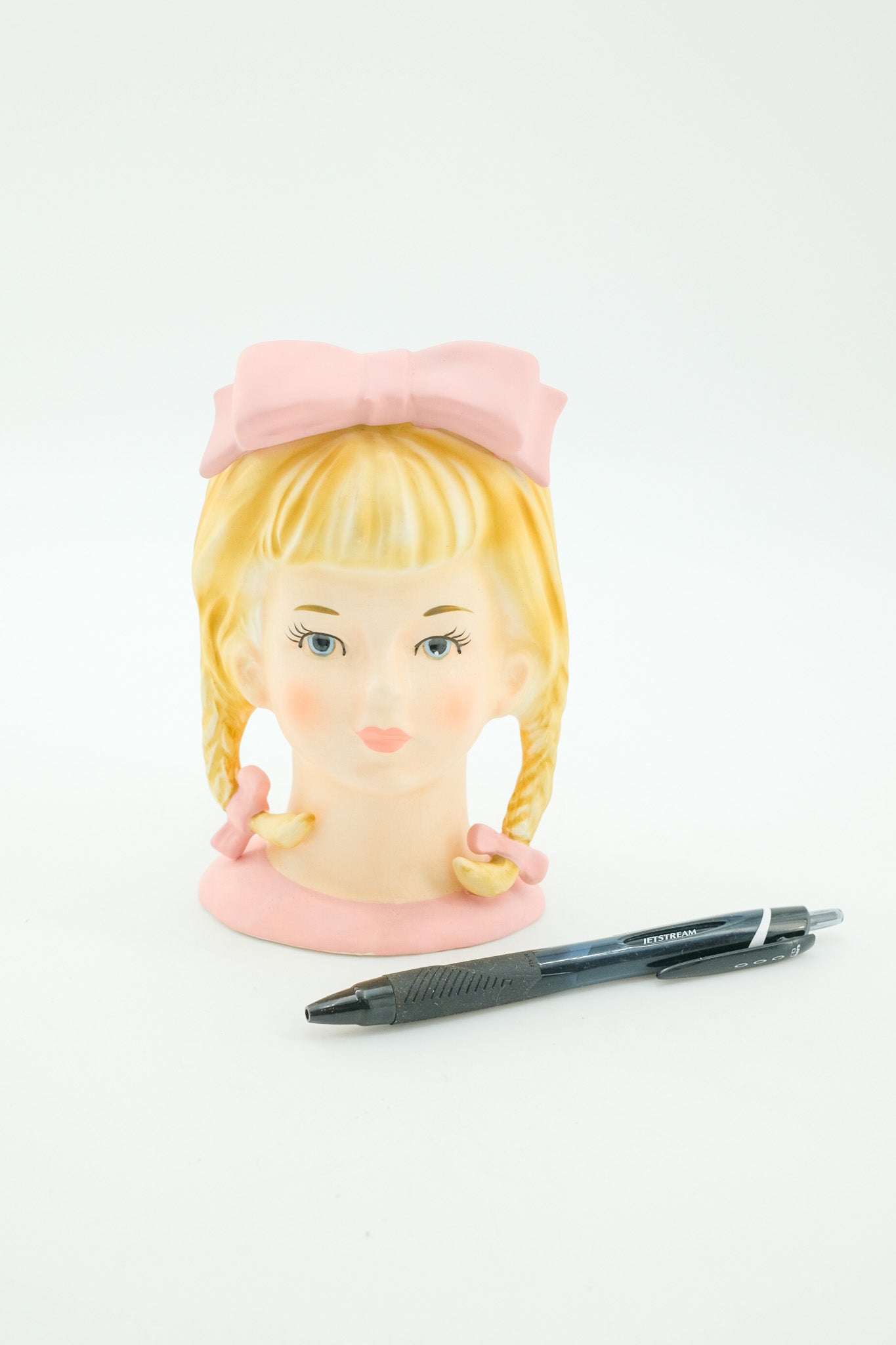 Blonde Girl Head Vase / レフトン女の子のフラワーベース