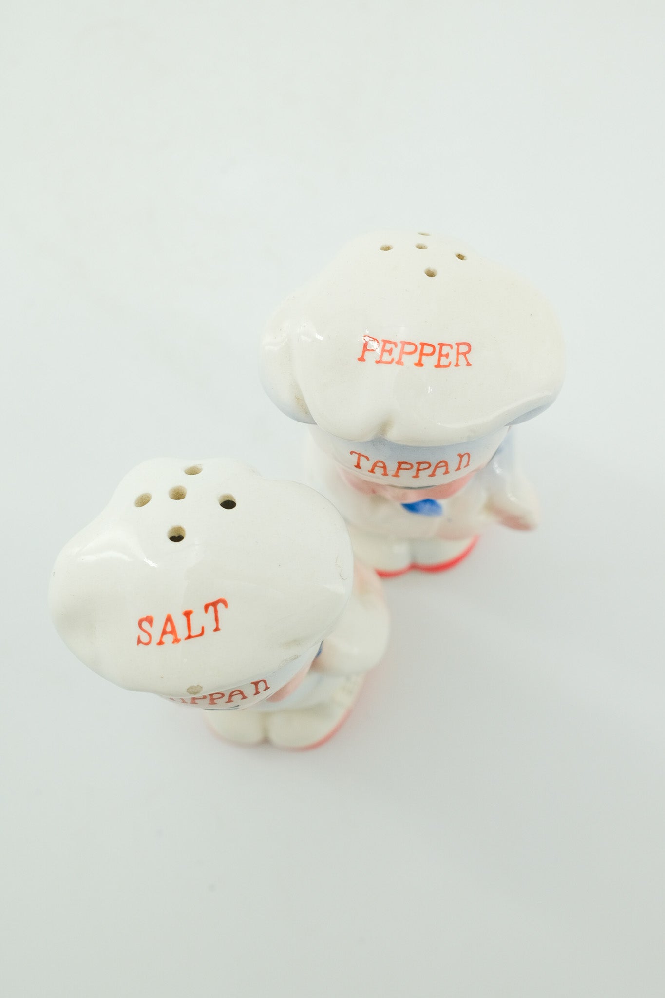 Vintage Tappan Salt & Pepper Shakers / ビンテージ タッパン ソルト＆ペッパーシェーカー セット