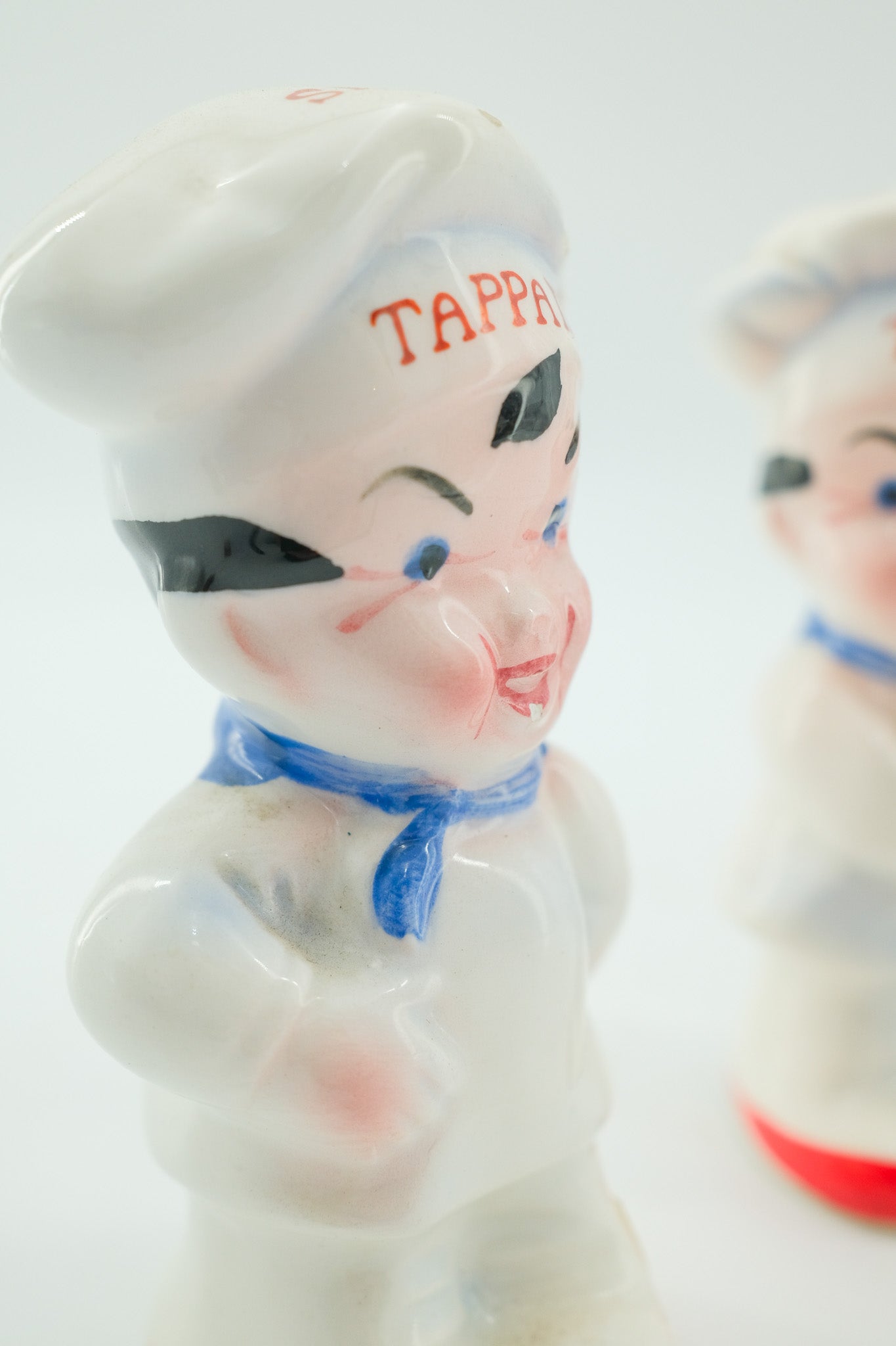 Vintage Tappan Salt & Pepper Shakers / ビンテージ タッパン ソルト＆ペッパーシェーカー セット