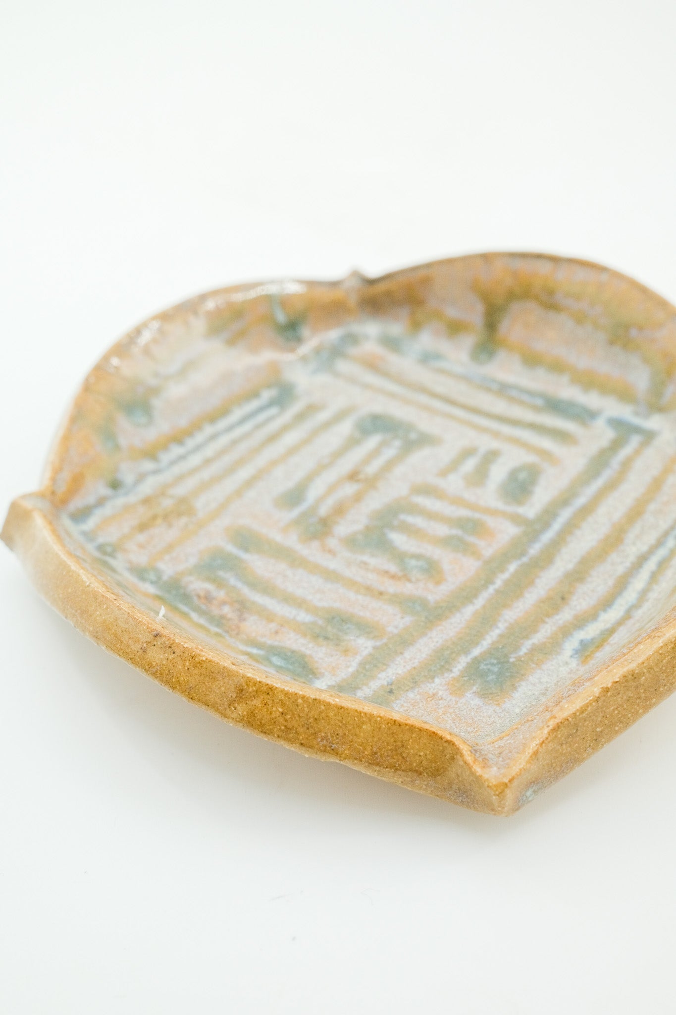 Ceramic Accessory Tray / 陶器の小皿・トレイ