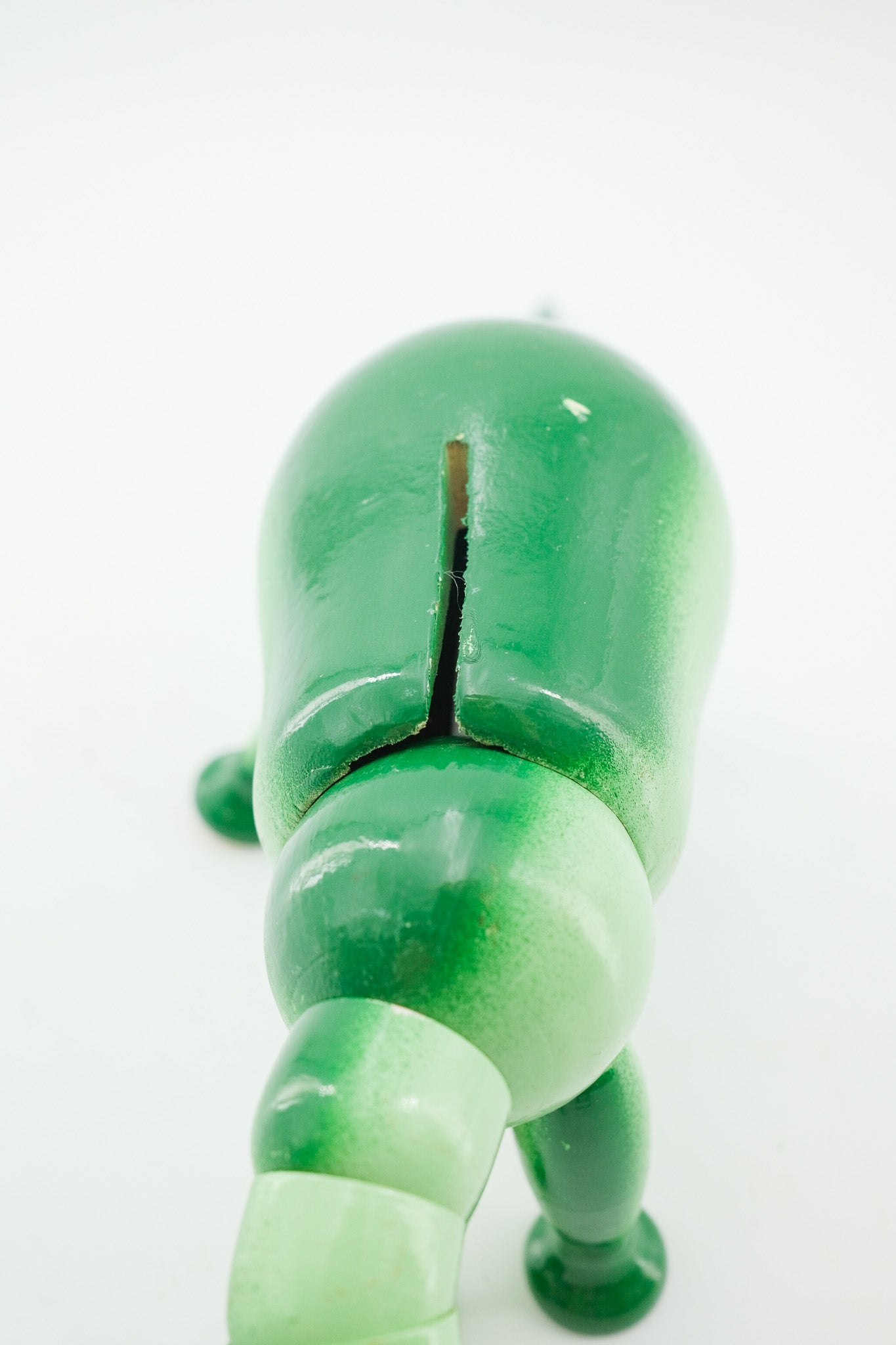 Wooden Brachiosaurus Toy / 木製のブラキオサウルス