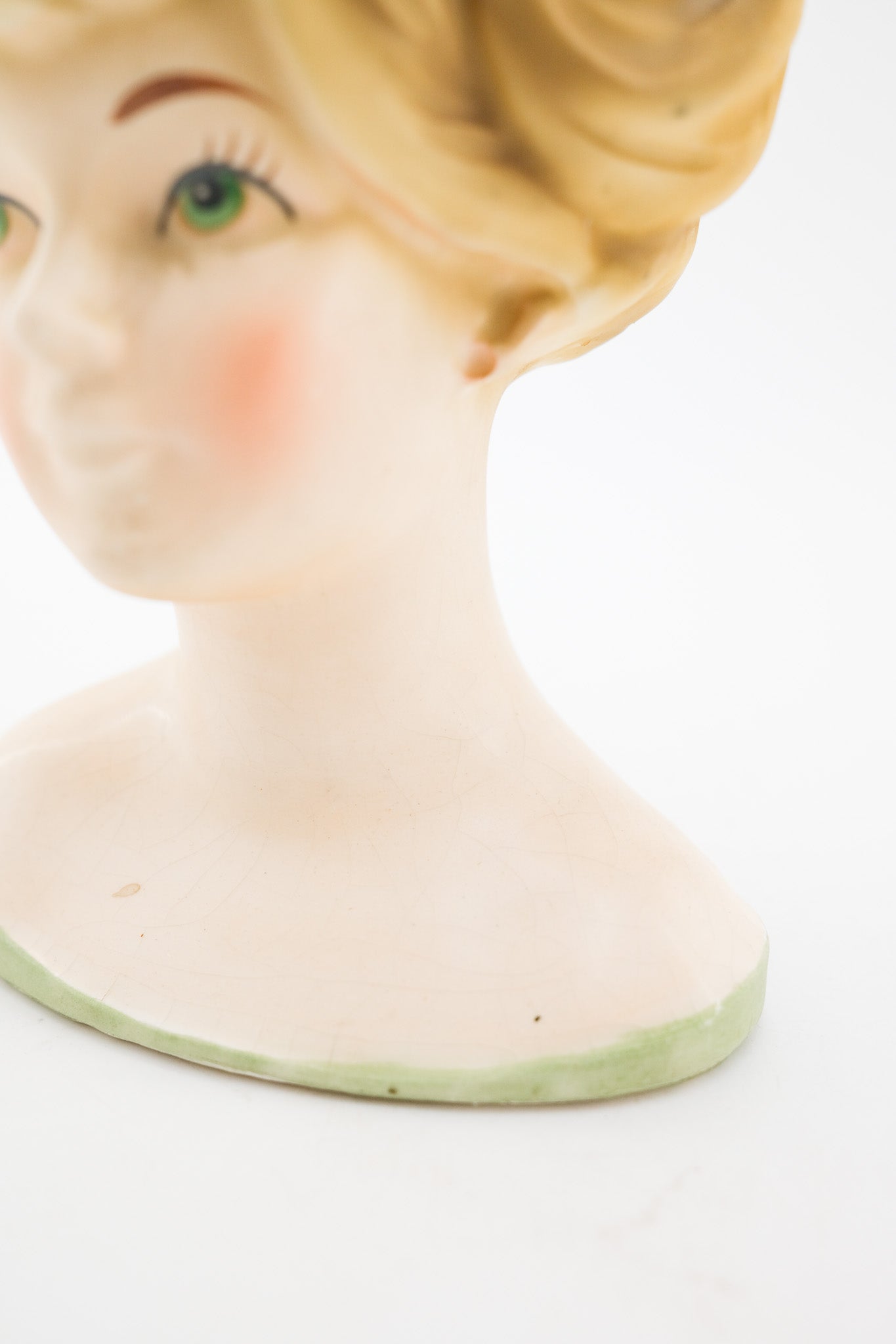 Lady Head Vase / 貴婦人のヘッドベース