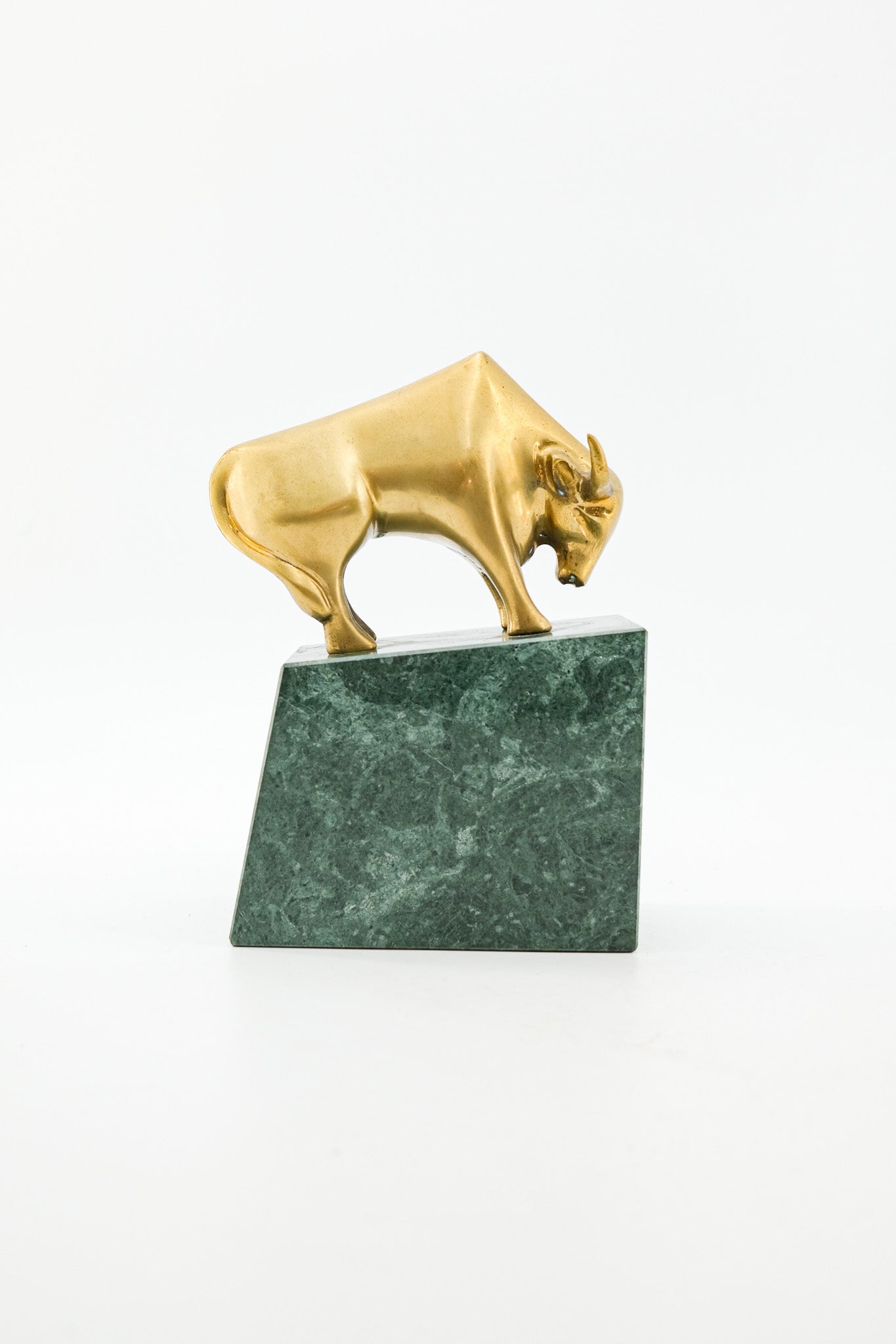 Brass Bull Figurine on Marble Base / 真鍮の牡牛オブジェ