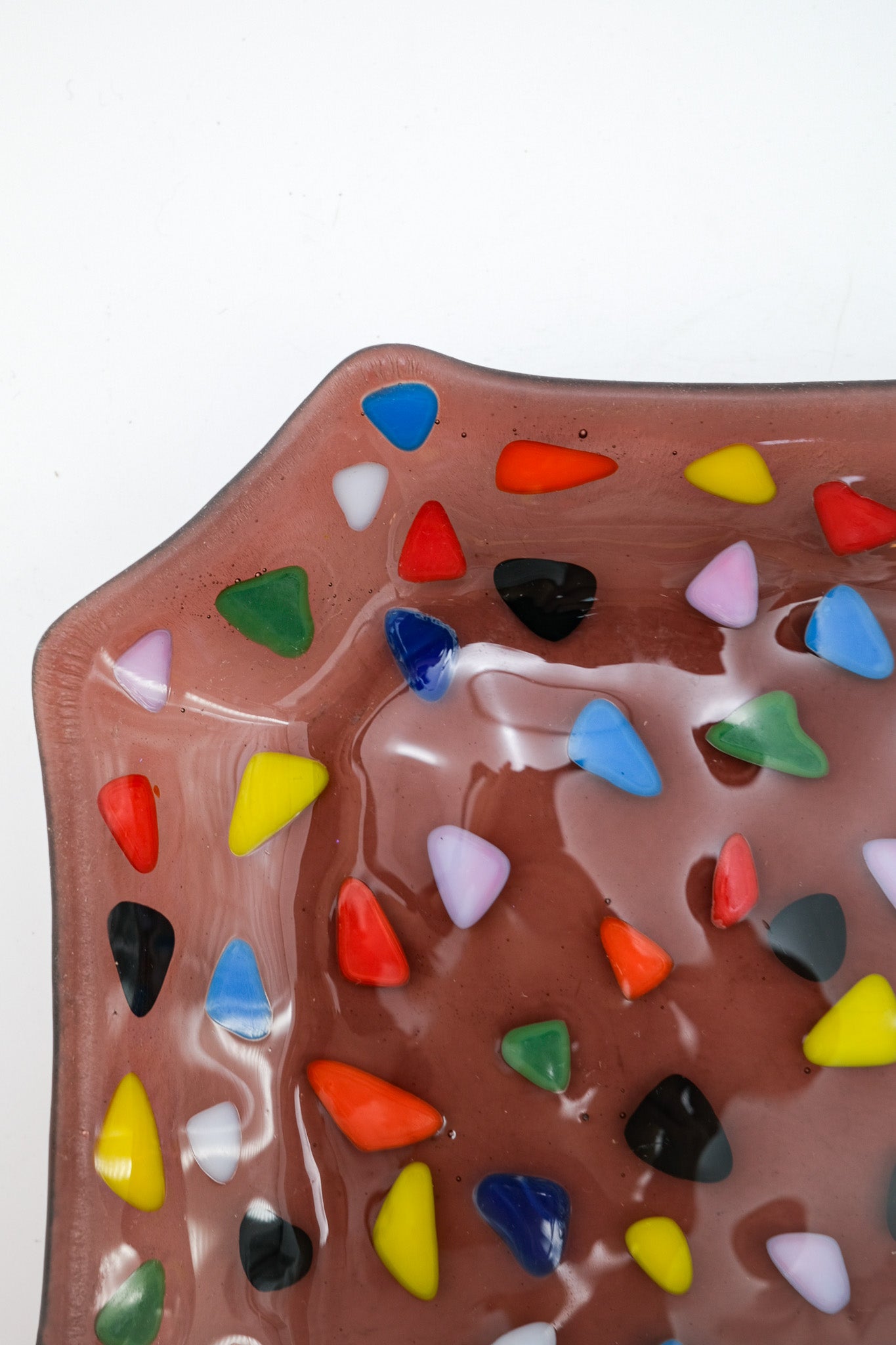 Glass Dish with Colorful Chips / カラフルなガラスチップのスクエアプレート