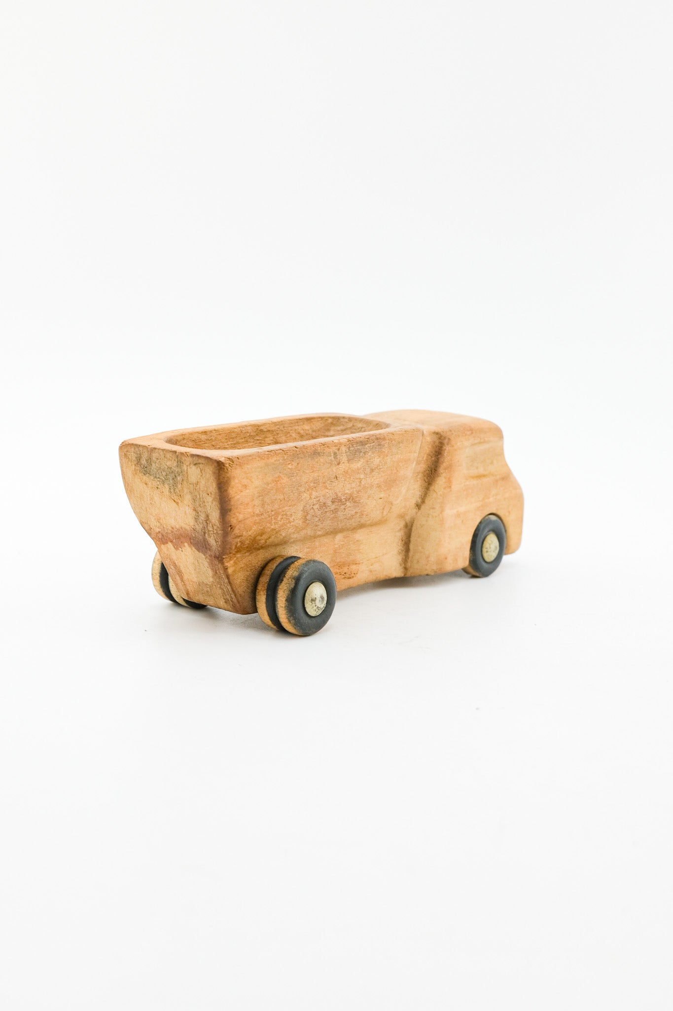 Wooden Toy Truck / 木製のトイ・トラック