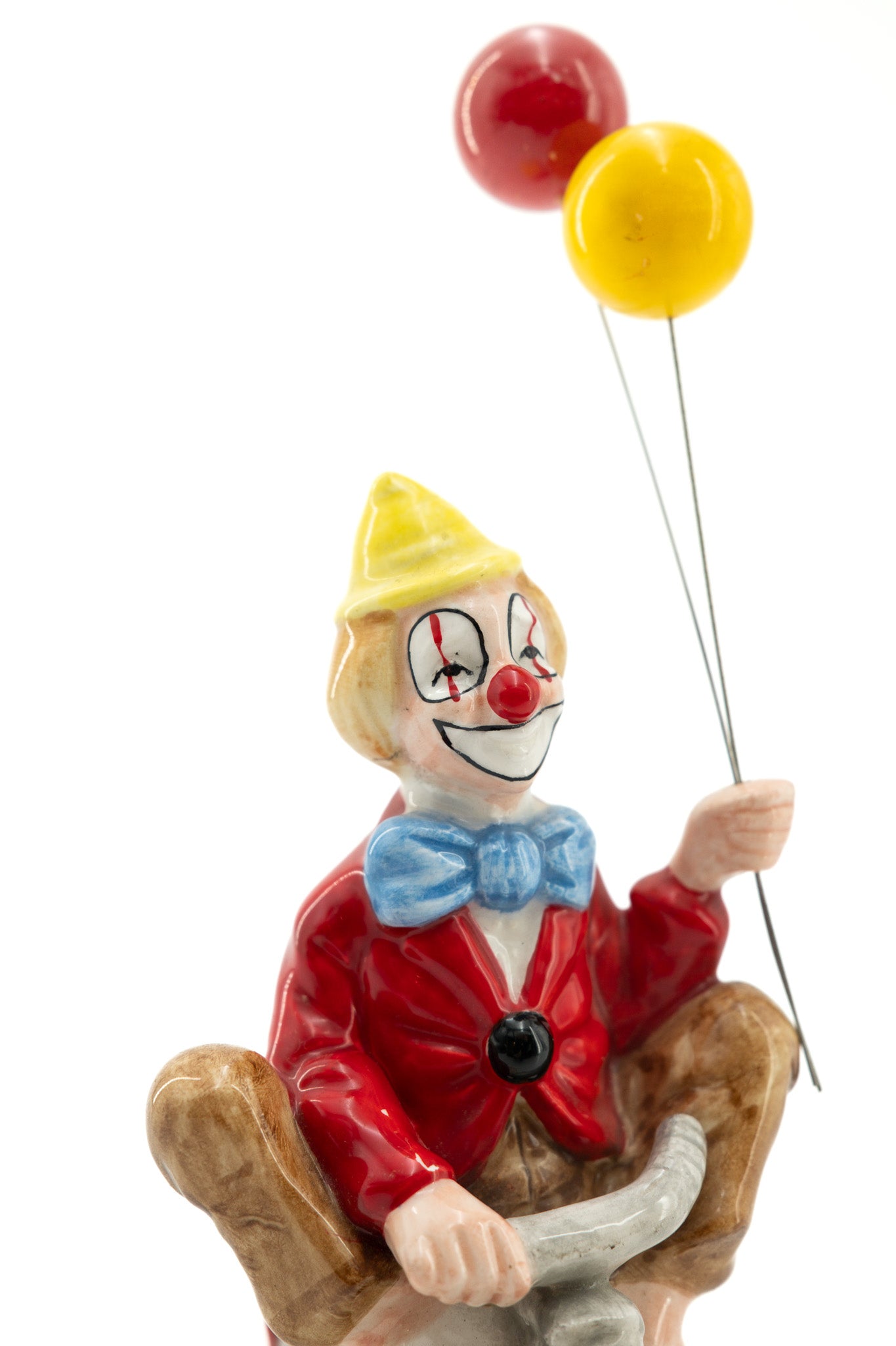 Clown on Tricycle Figurine / 三輪車に乗るピエロのフィギュア