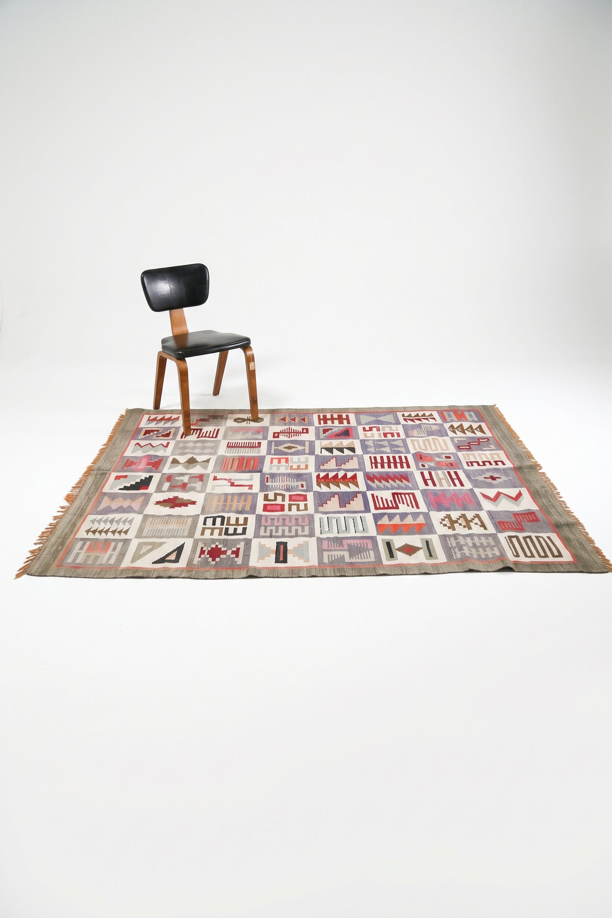Geometric Pattern Kilim Rug / 幾何学柄 平織り キリムラグ