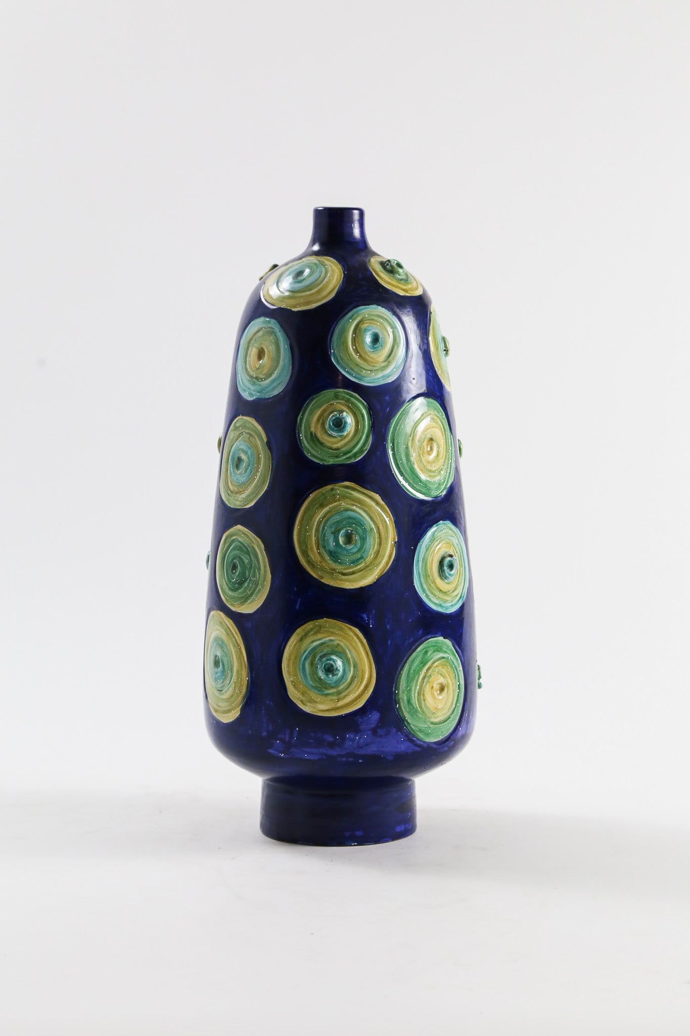Spiraling Ceramic Sculpture / ぐるぐる陶器オブジェ