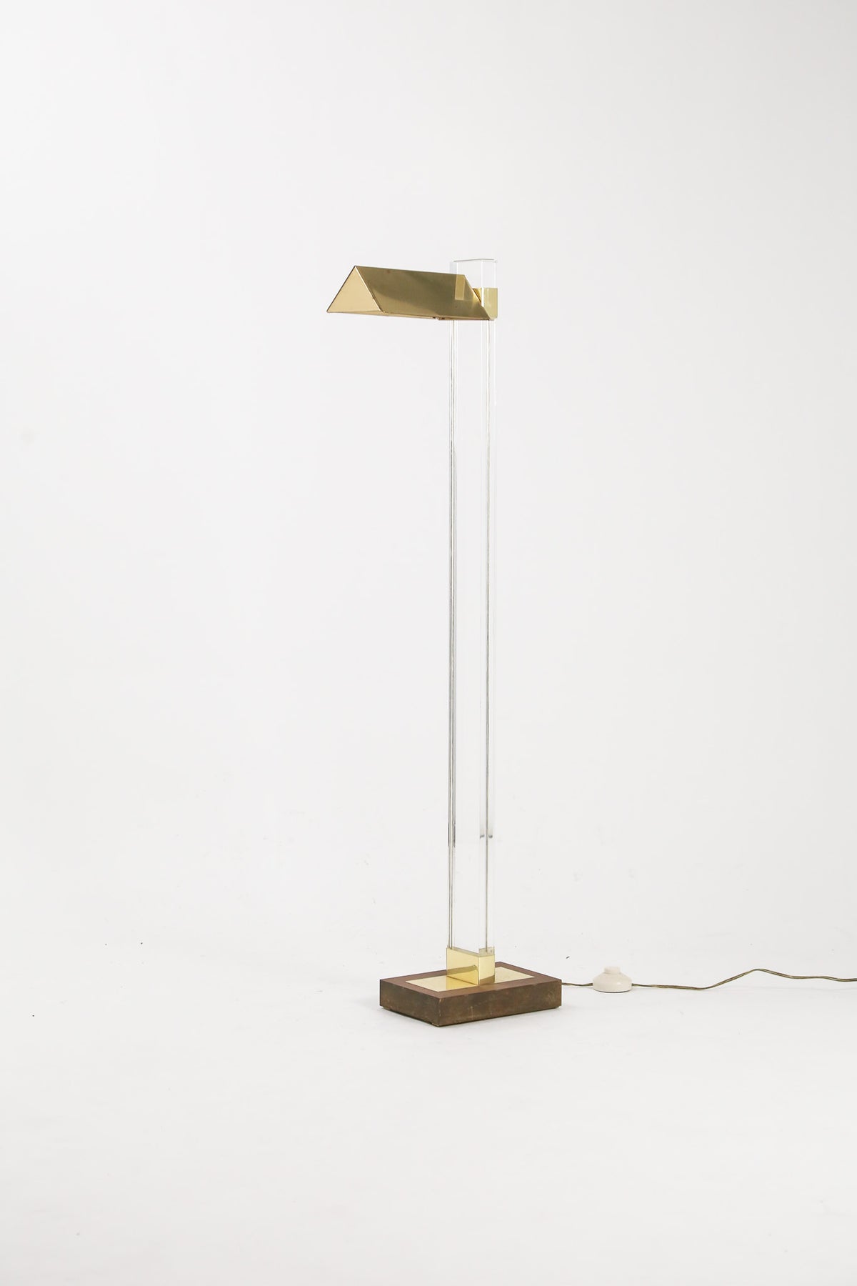 Lucite & Brass Floor Lamp / ルーサイト＆ブラス フロアランプ