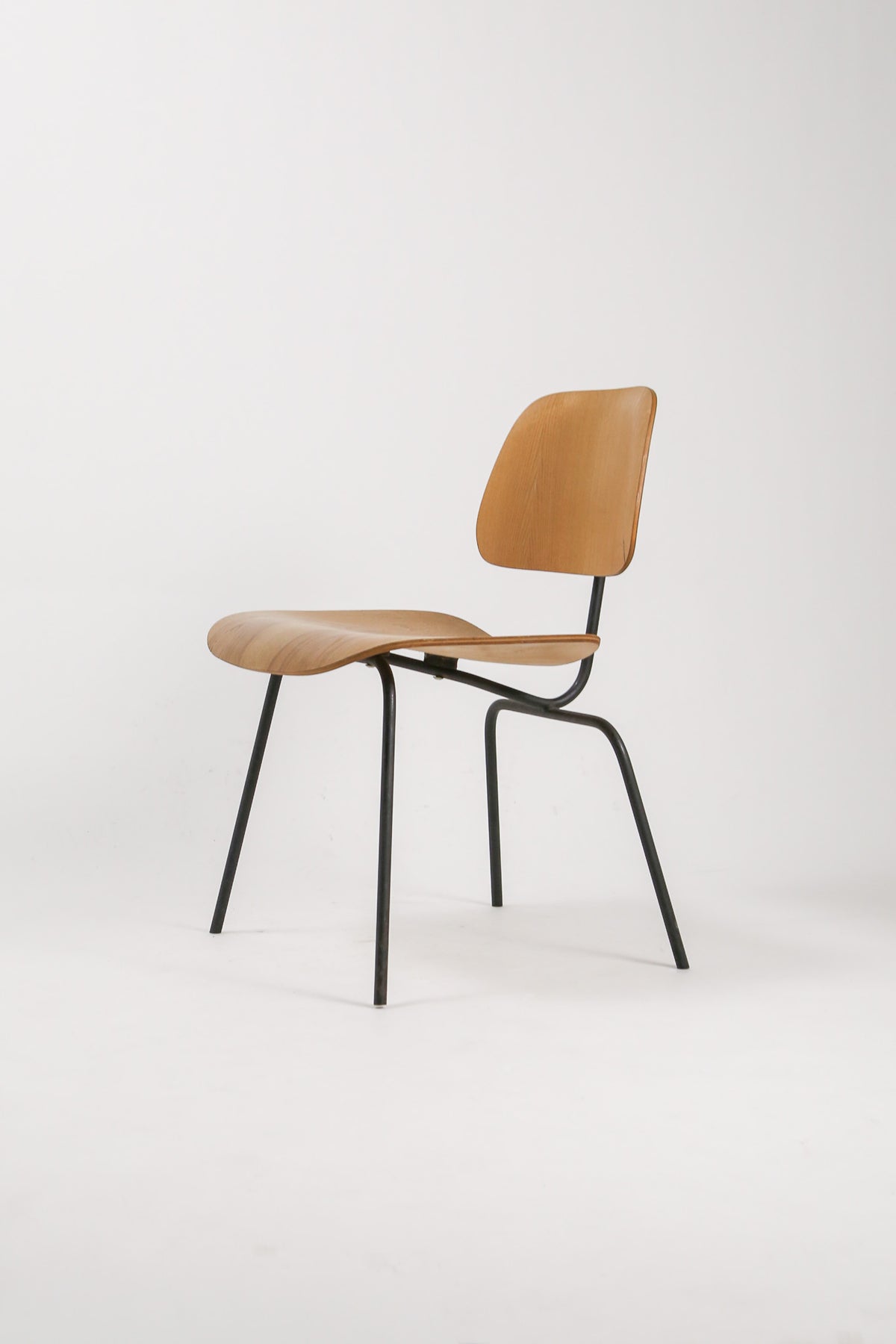 DCM (Dining Chair Metal) / DCM ダイニングチェア