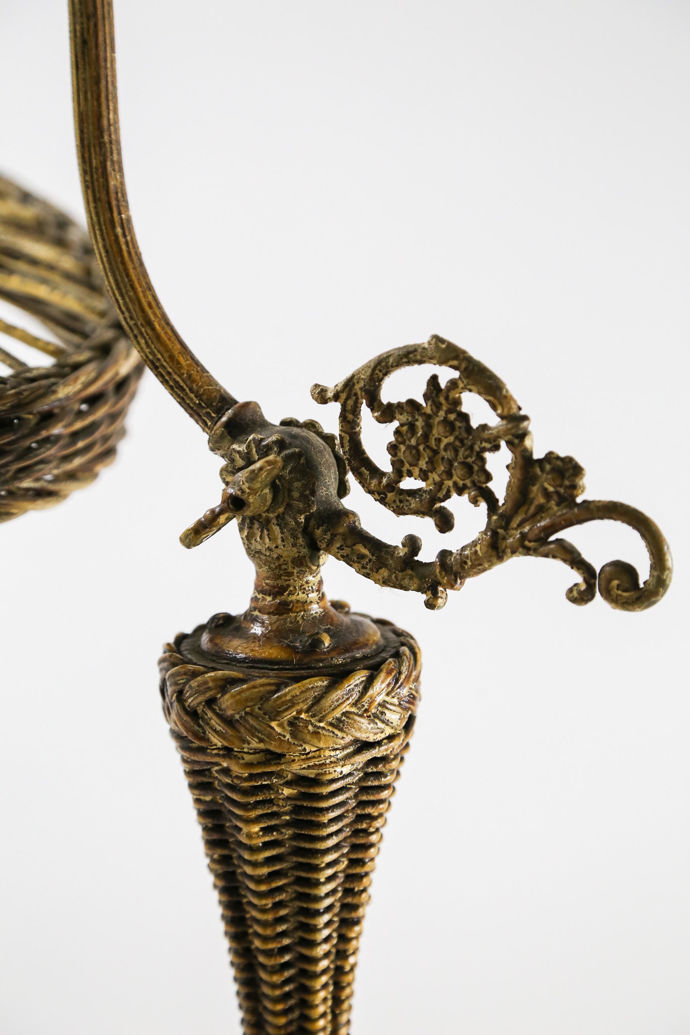 Rattan Floor Light / 籐編み フロアライト