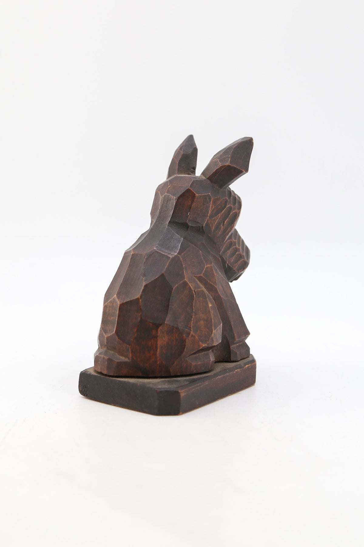 Wooden Terrier Sculpture / 木彫りのテリア像