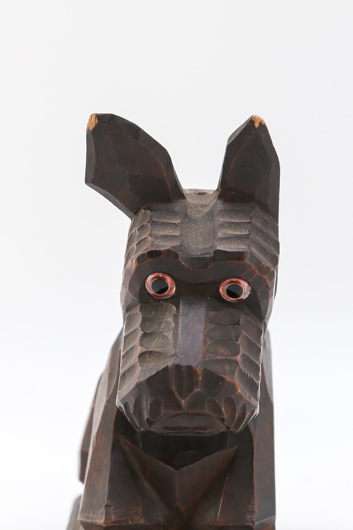 Wooden Terrier Sculpture / 木彫りのテリア像