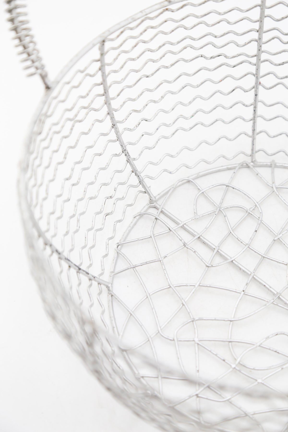 Wire Basket with Coil Handles / ワイヤーバスケット（コイルハンドル）