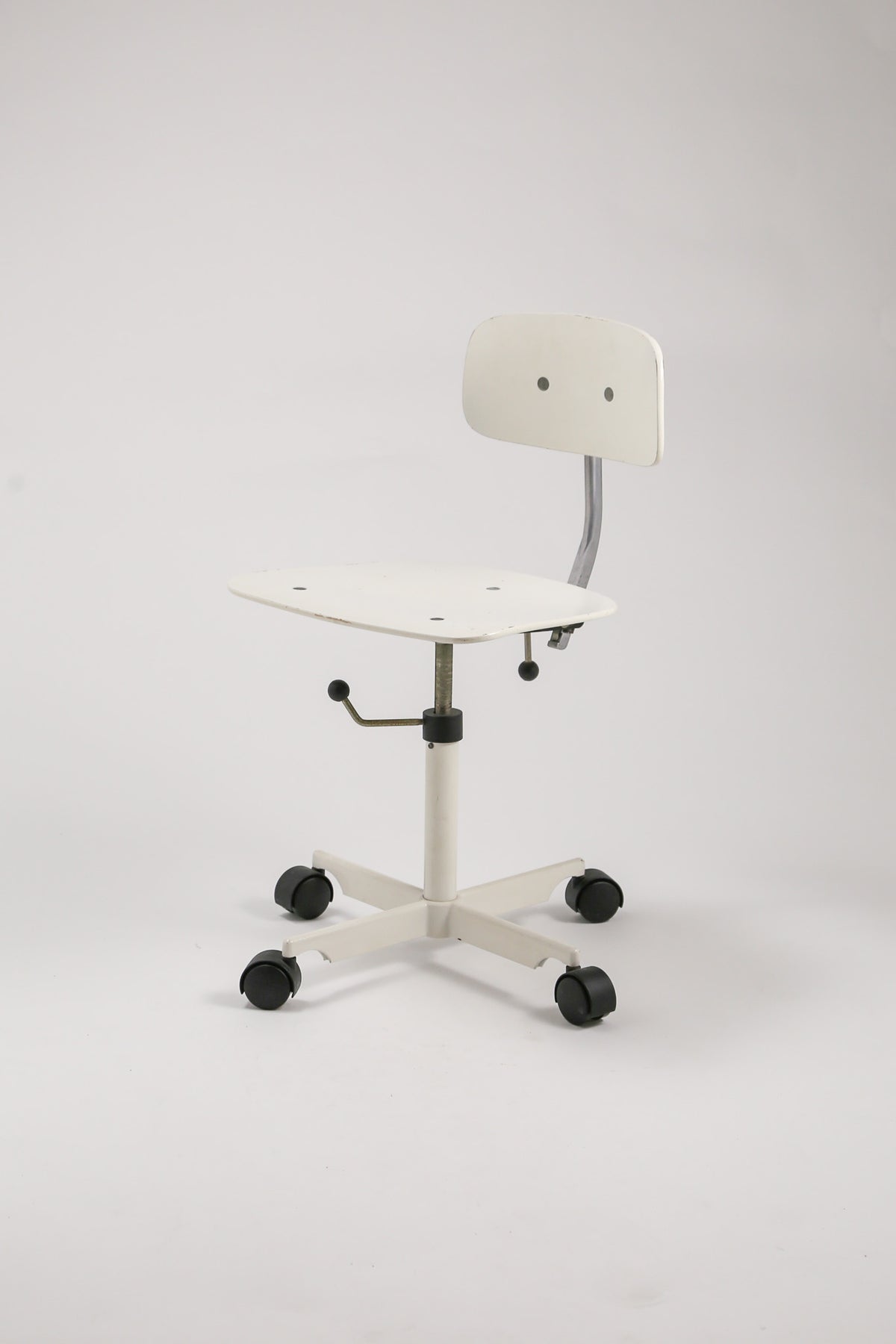Kevi Desk Chair / Kevi デスクチェア