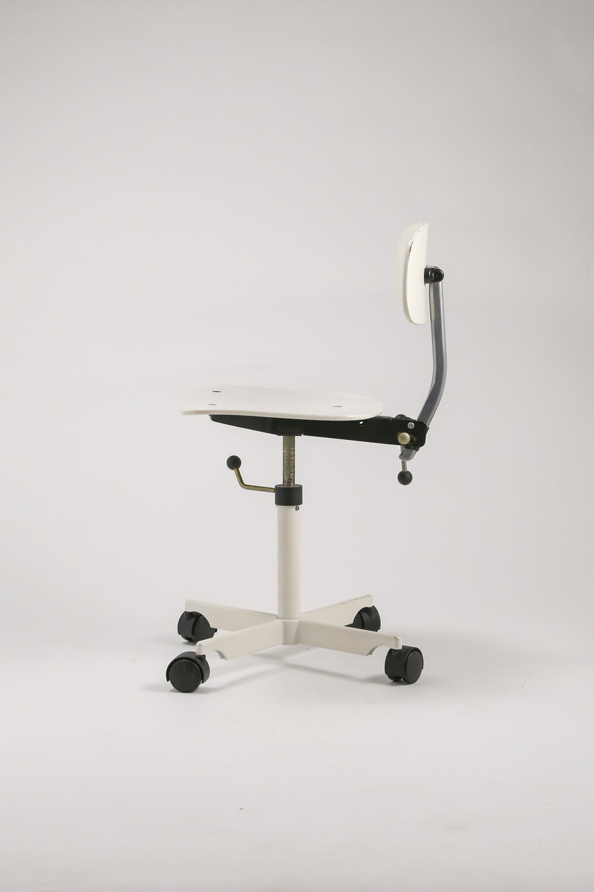 Kevi Desk Chair / Kevi デスクチェア