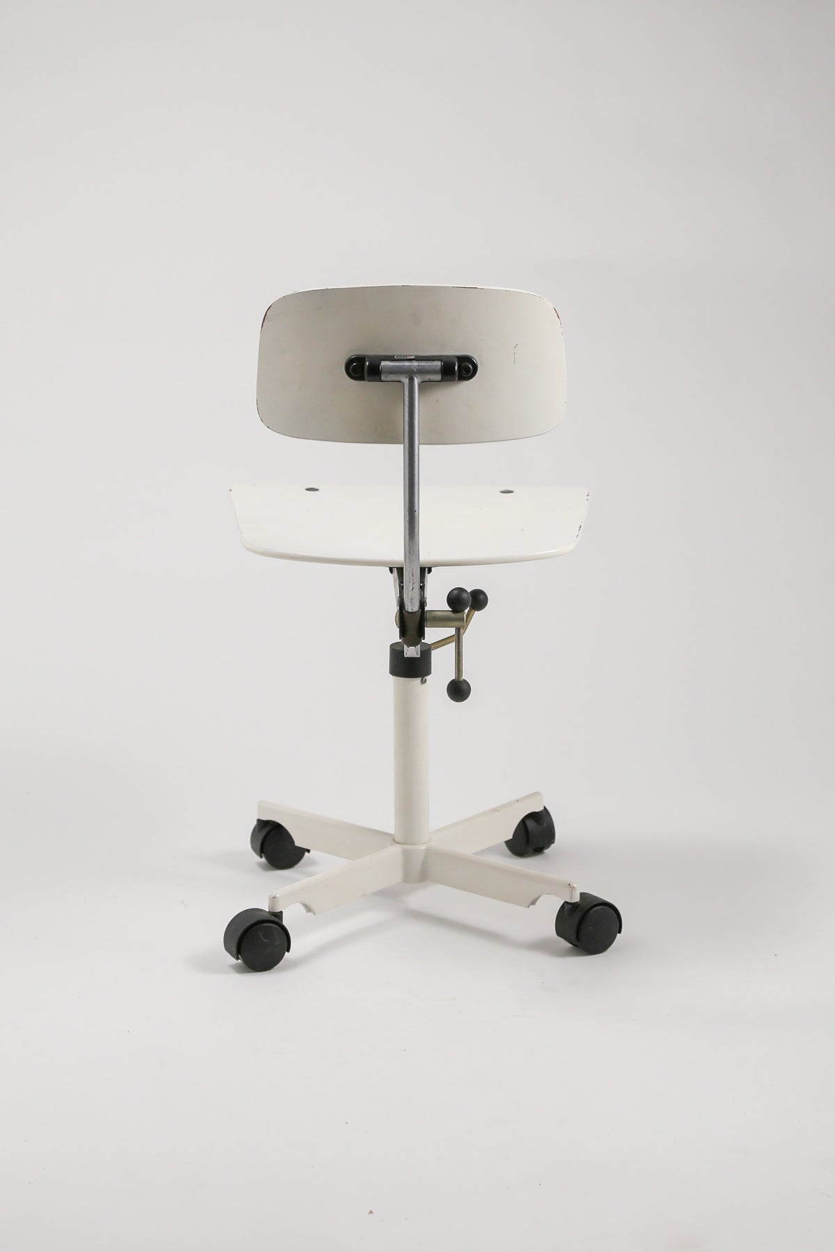 Kevi Desk Chair / Kevi デスクチェア