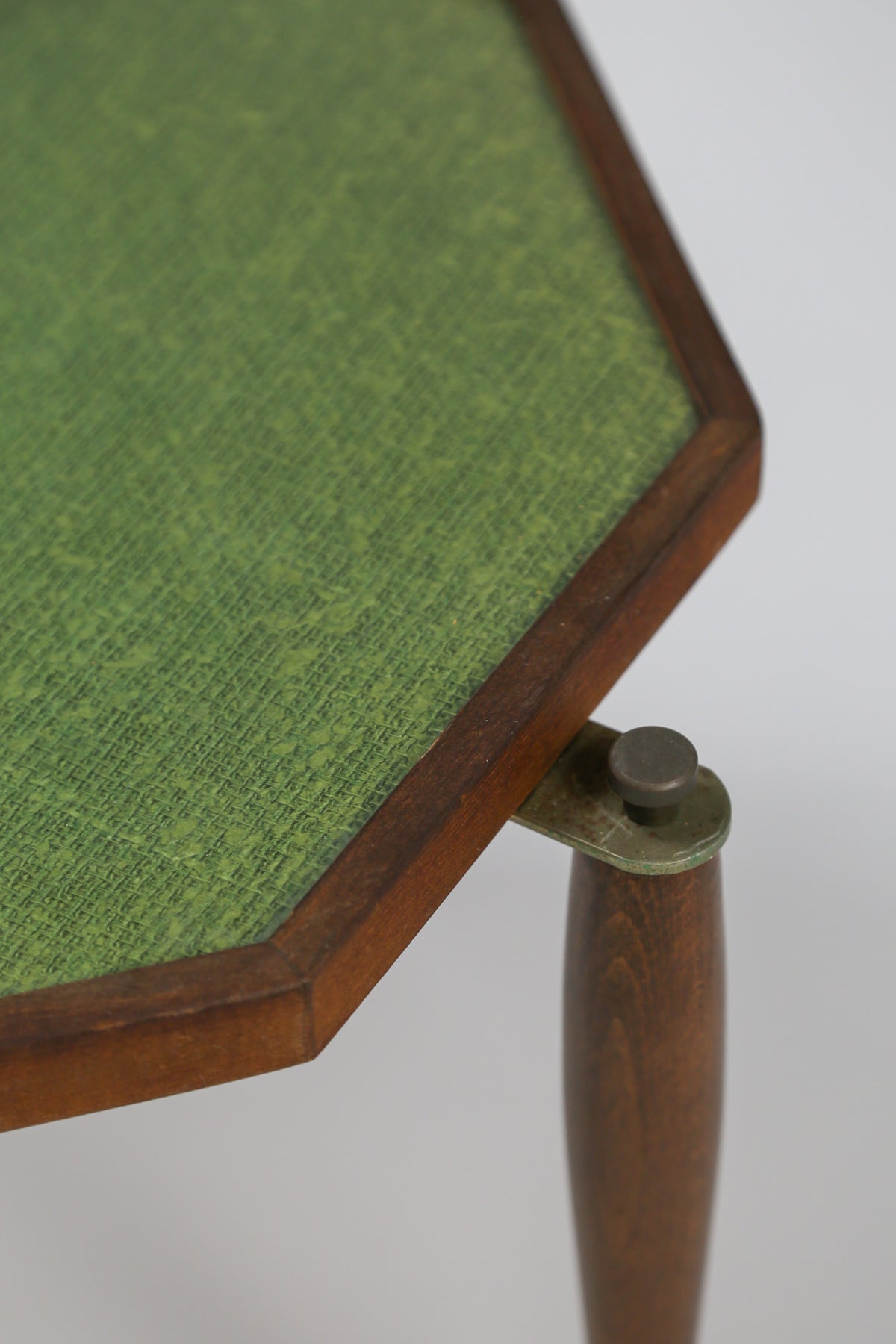 Octagonal Side Table / 八角形サイドテーブル