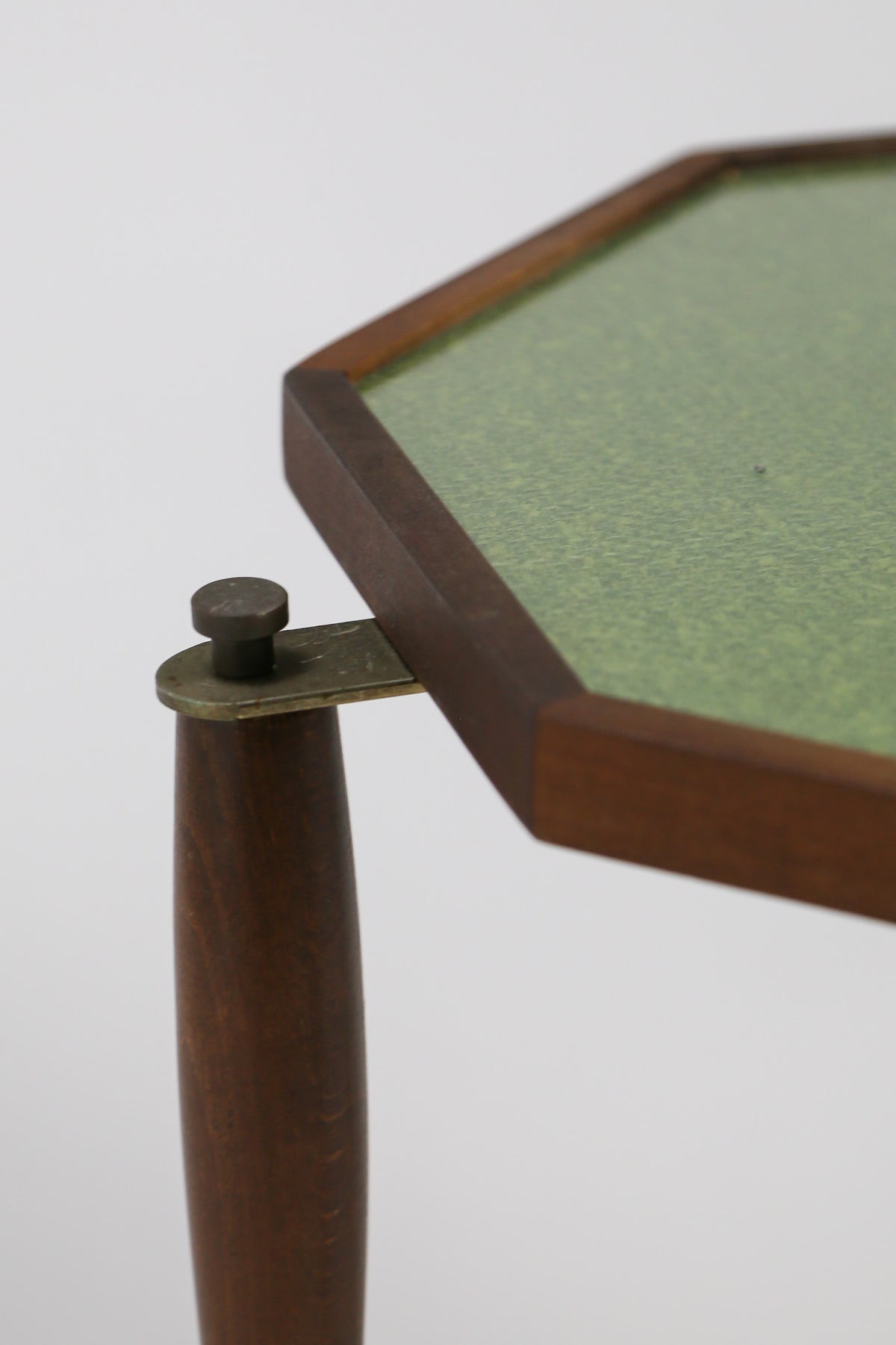 Octagonal Side Table / 八角形サイドテーブル