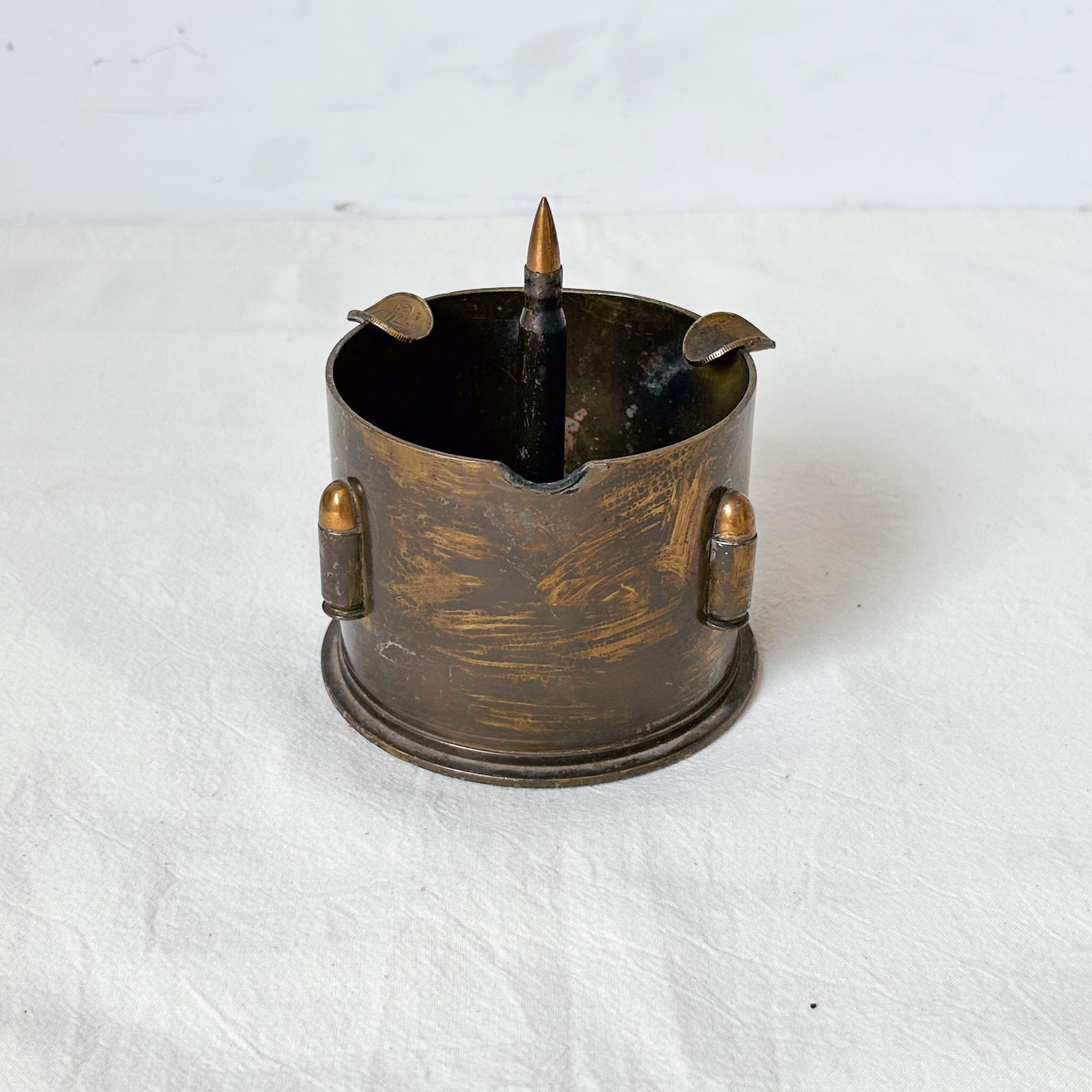 Bullet Casing Ashtray / 薬莢の灰皿