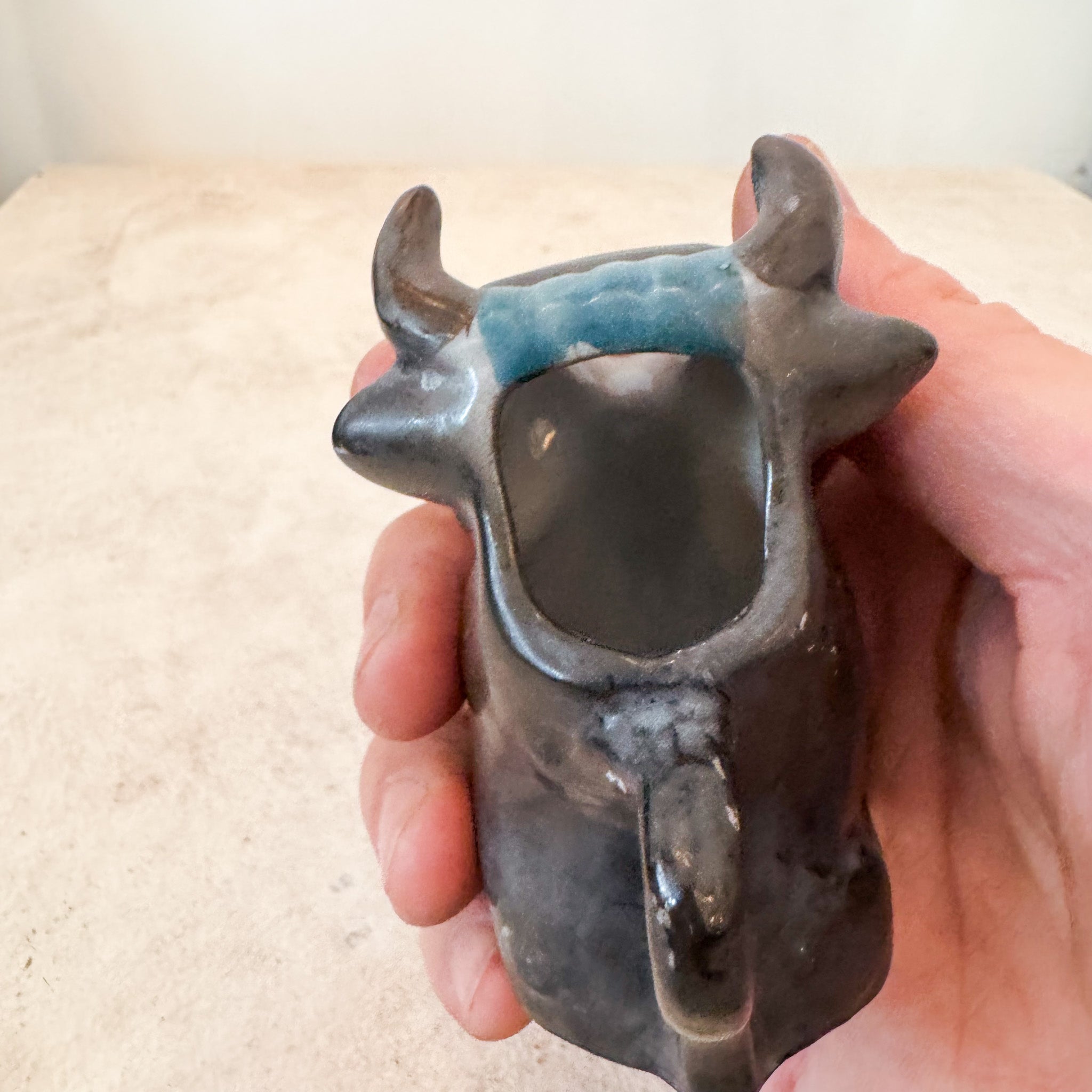Pottery Caw pitcher / 陶器の牛ピッチャー