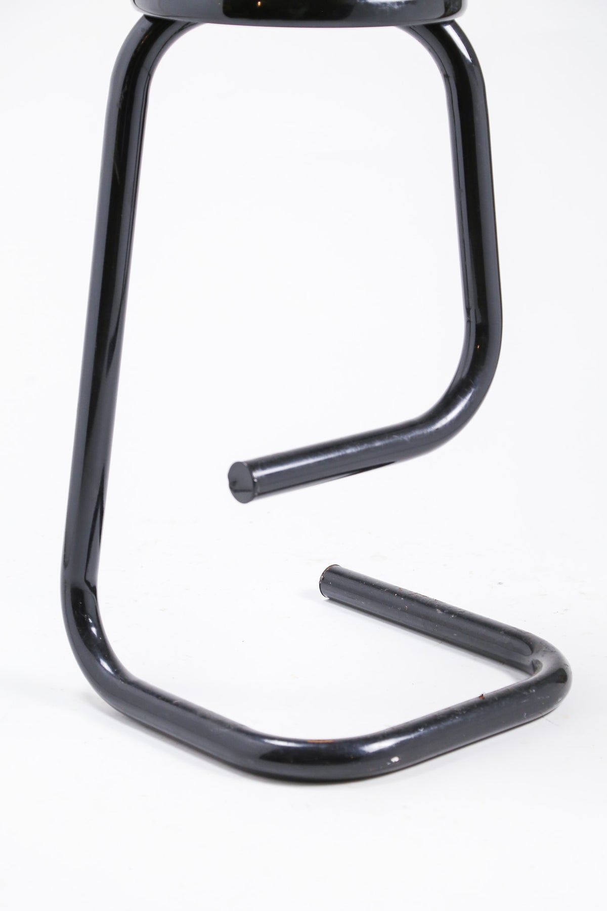 Vintage Postmodern Steel Cantilever Bar Stool / ヴィンテージ ポストモダン スチール カンチレバー バースツール