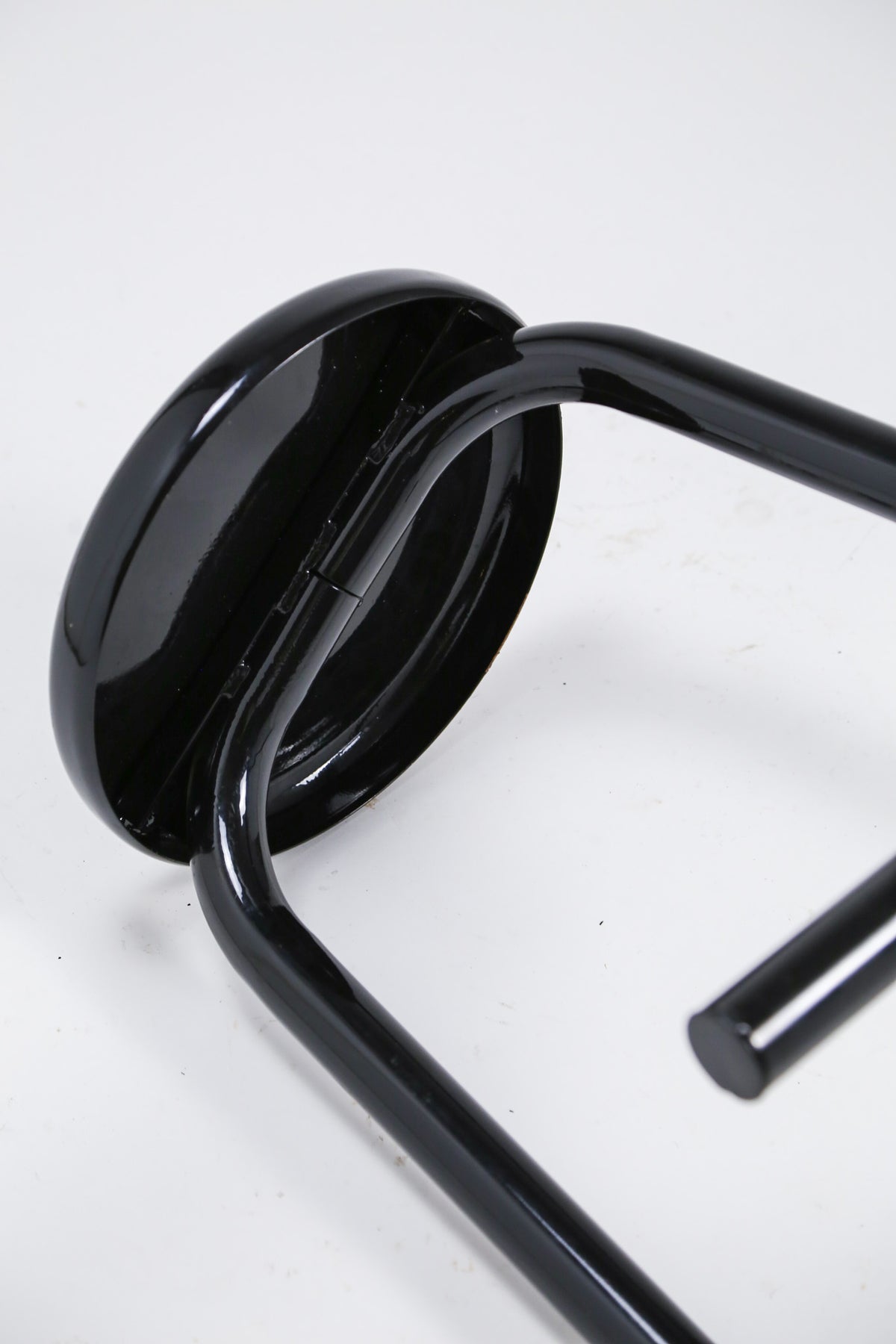 Vintage Postmodern Steel Cantilever Bar Stool / ヴィンテージ ポストモダン スチール カンチレバー バースツール
