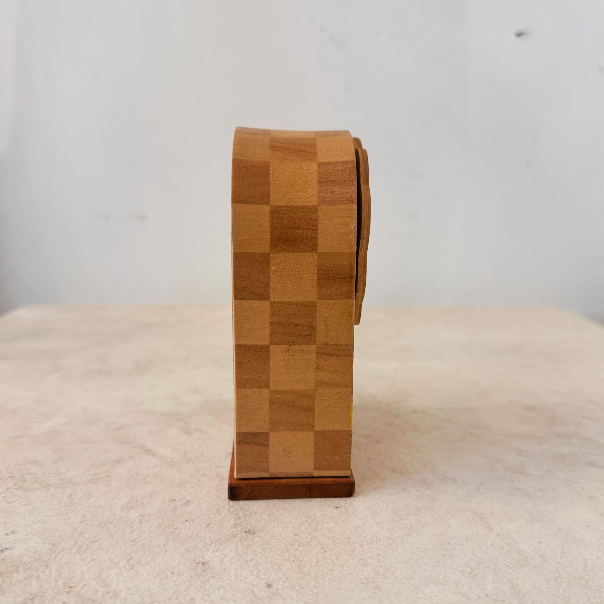 Wooden Lion Bank / 木製ライオンの貯金箱