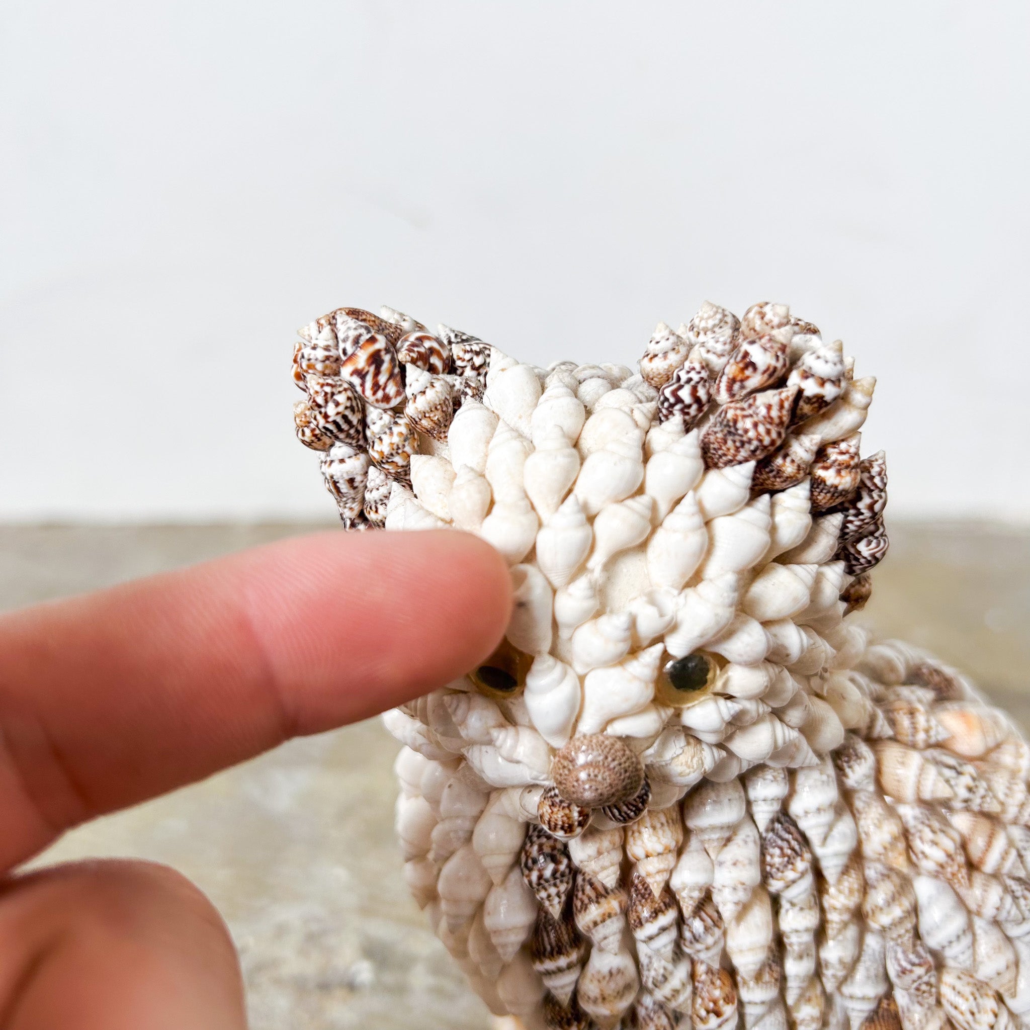 Seashell Cat Figurine / 貝殻アートの猫