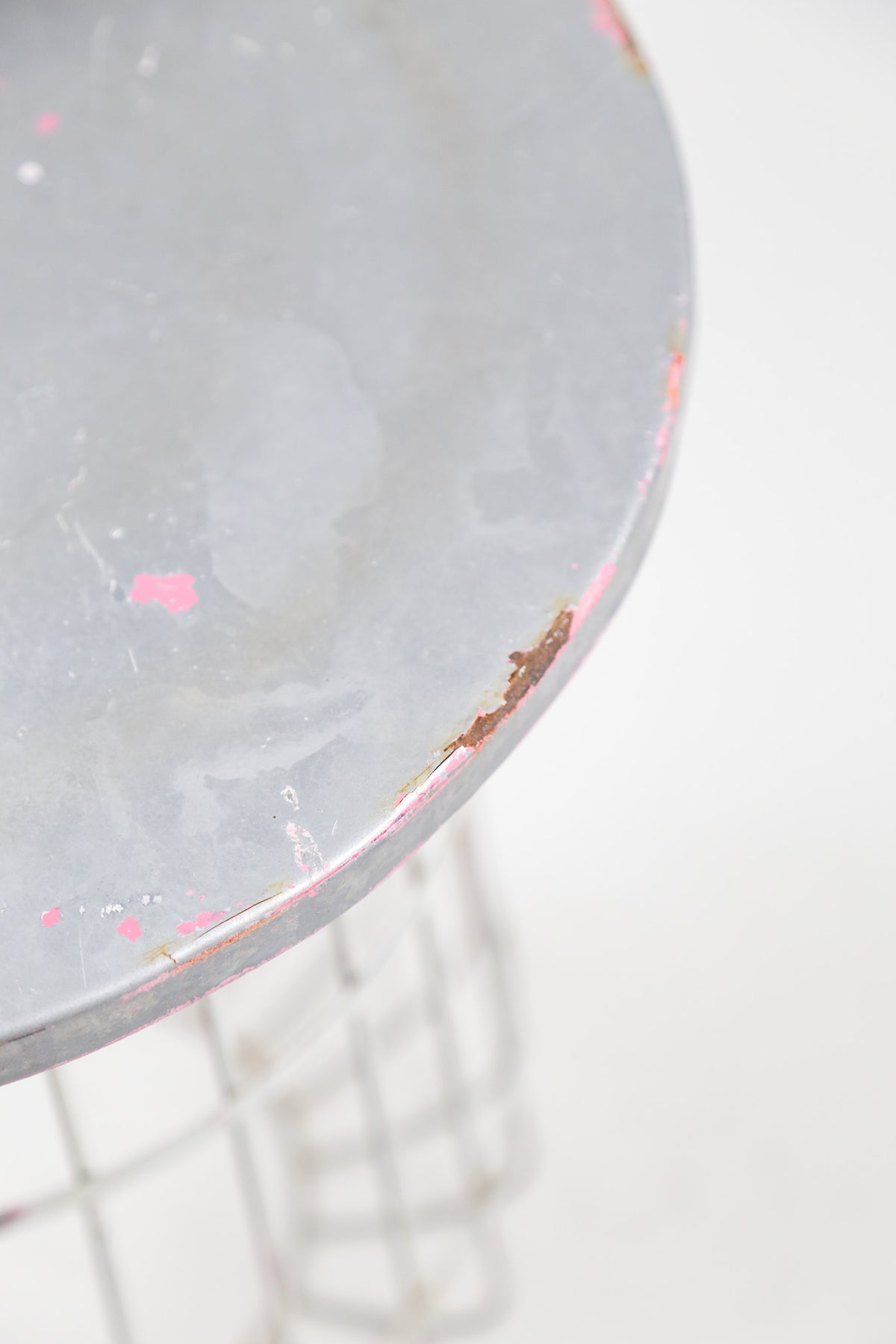 Metal Wire Side Table / メタル ワイヤー サイドテーブル