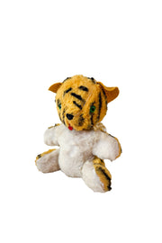 Tiger Plush / 虎のぬいぐるみ