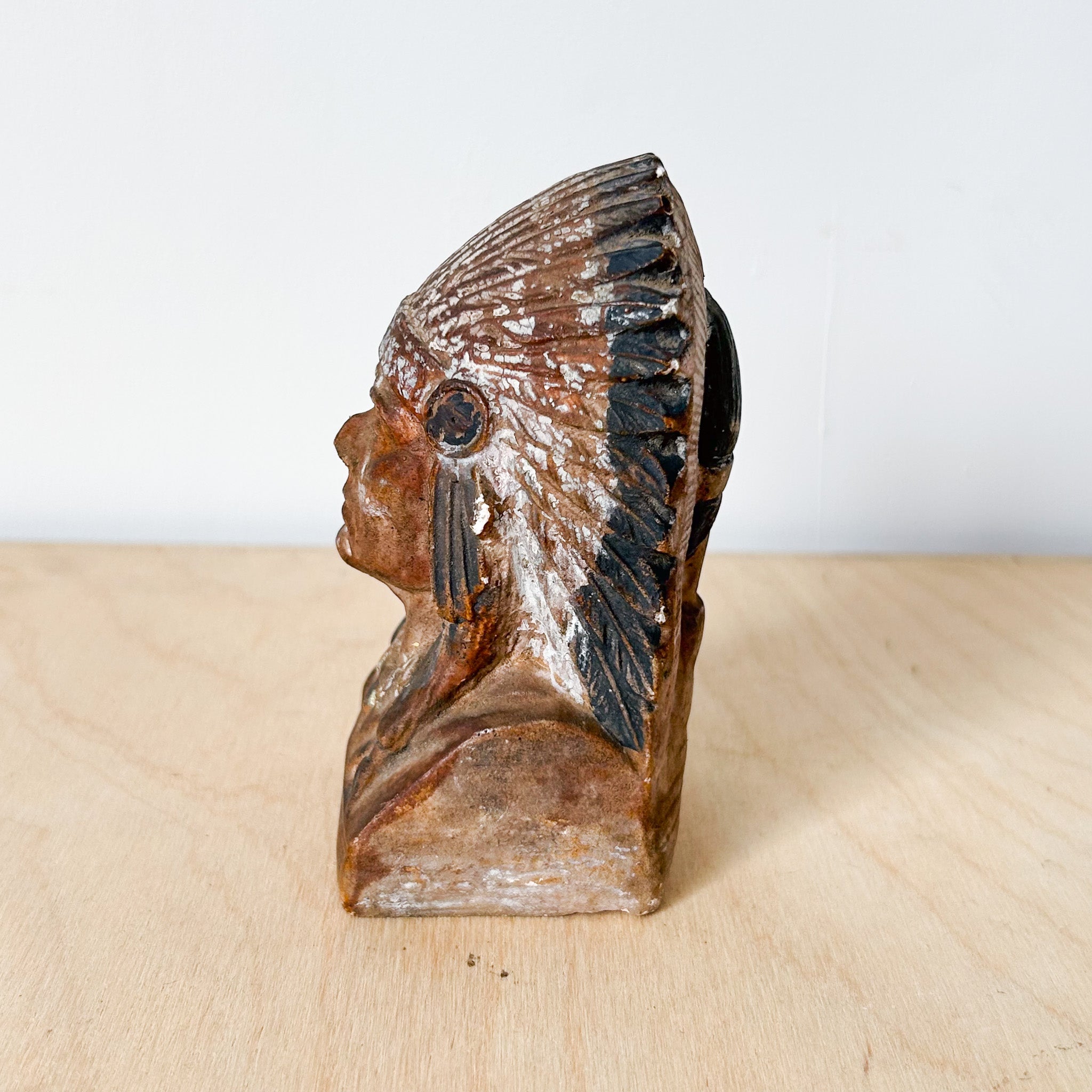 Native American Statue / ネイティブアメリカンの胸像