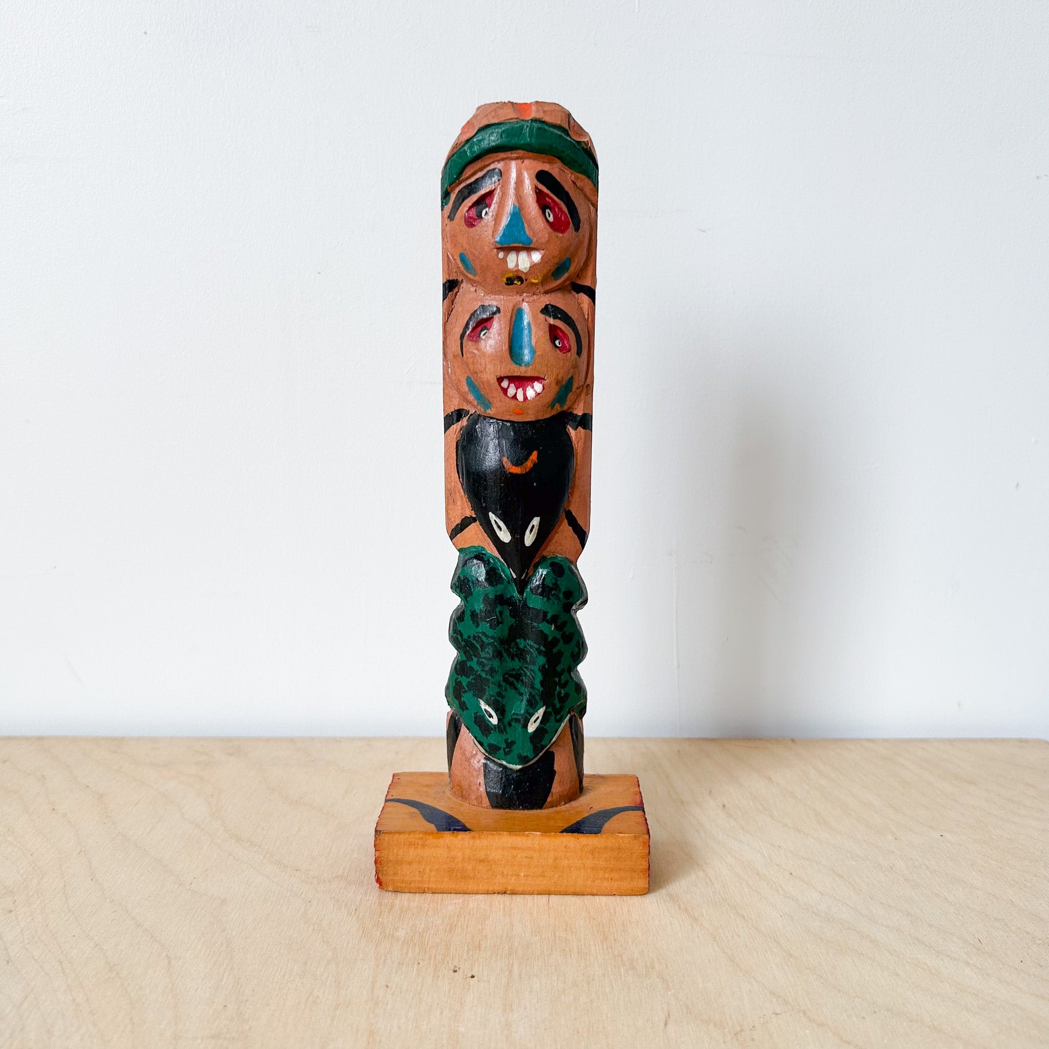 Totem Pole / トーテムポール