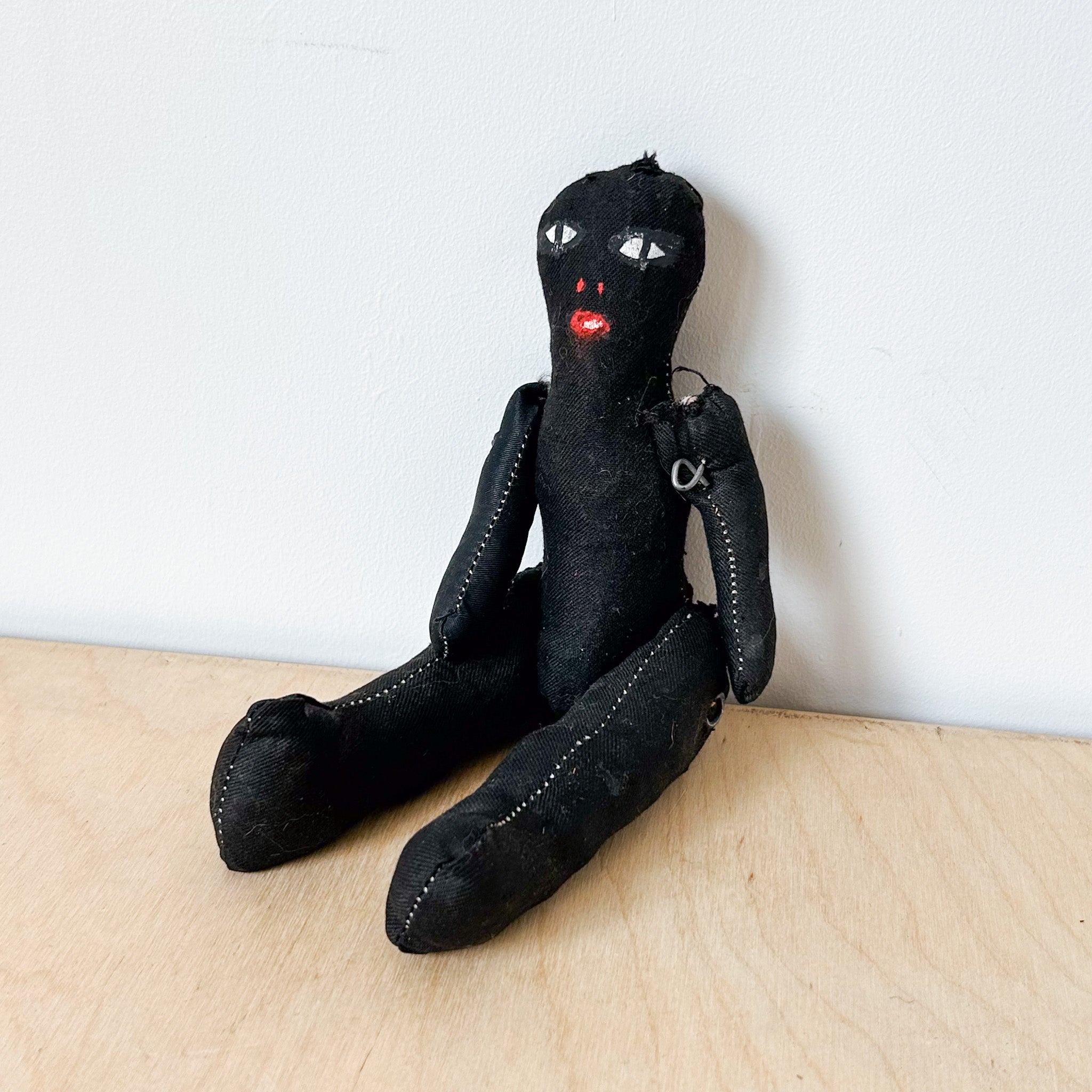Handmade Black Rag Dall / ハンドメイド黒いぬいぐるみ